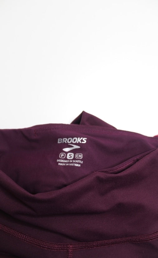 Brooks crop leggings, size small