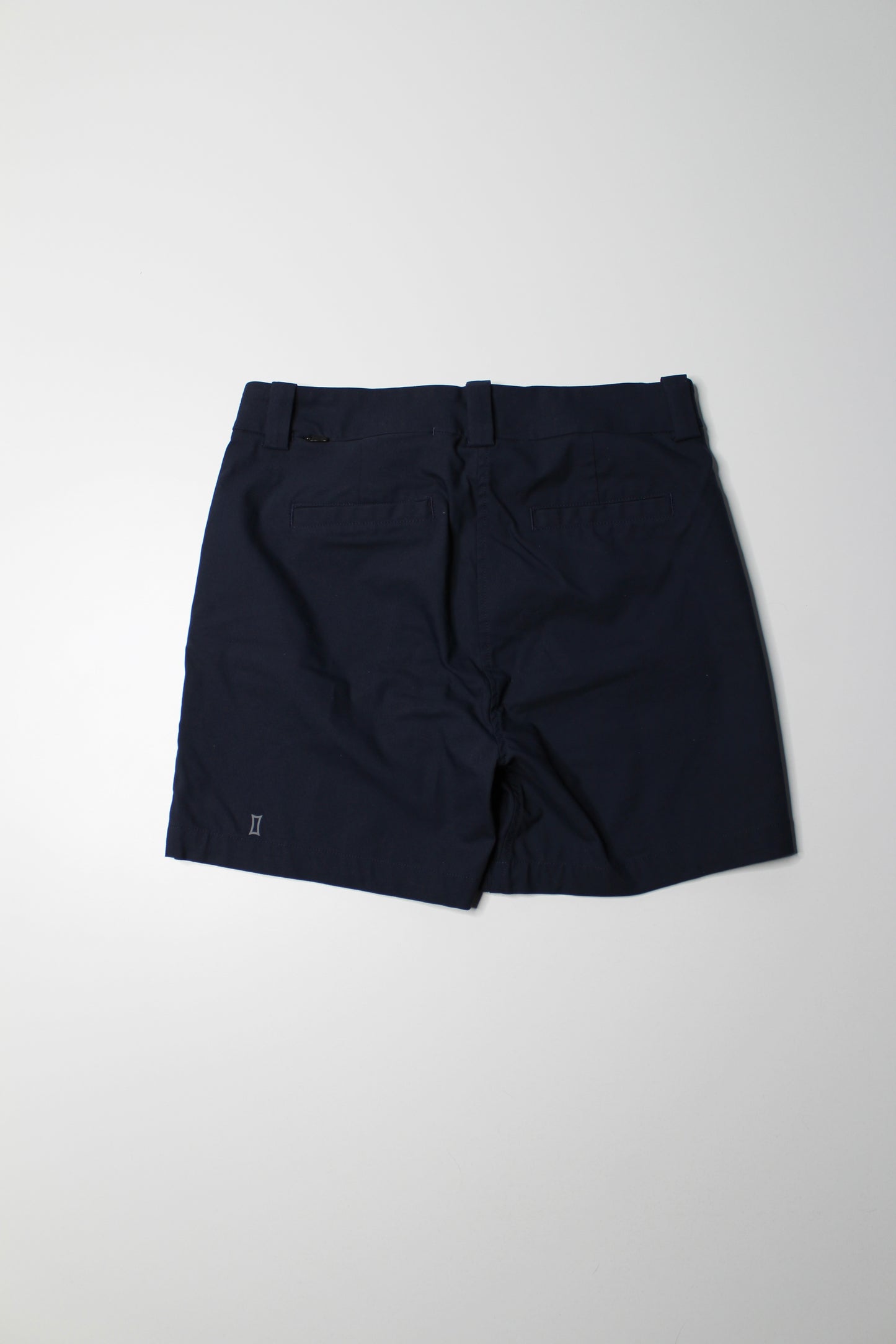 Kit And Ace navy golf / casual shorts, size 4 (fit like xs)