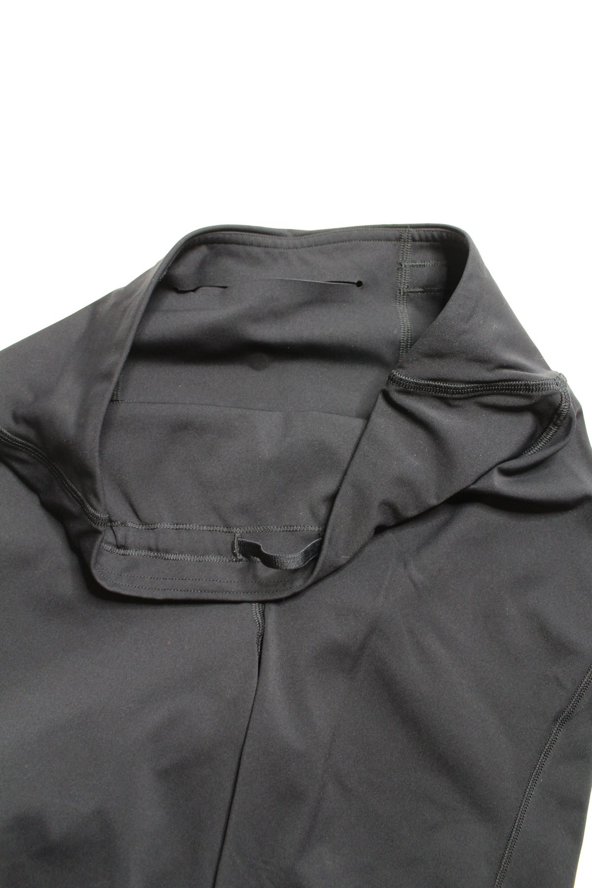 Lululemon black ‘base pace’ high rise shorts, size 8