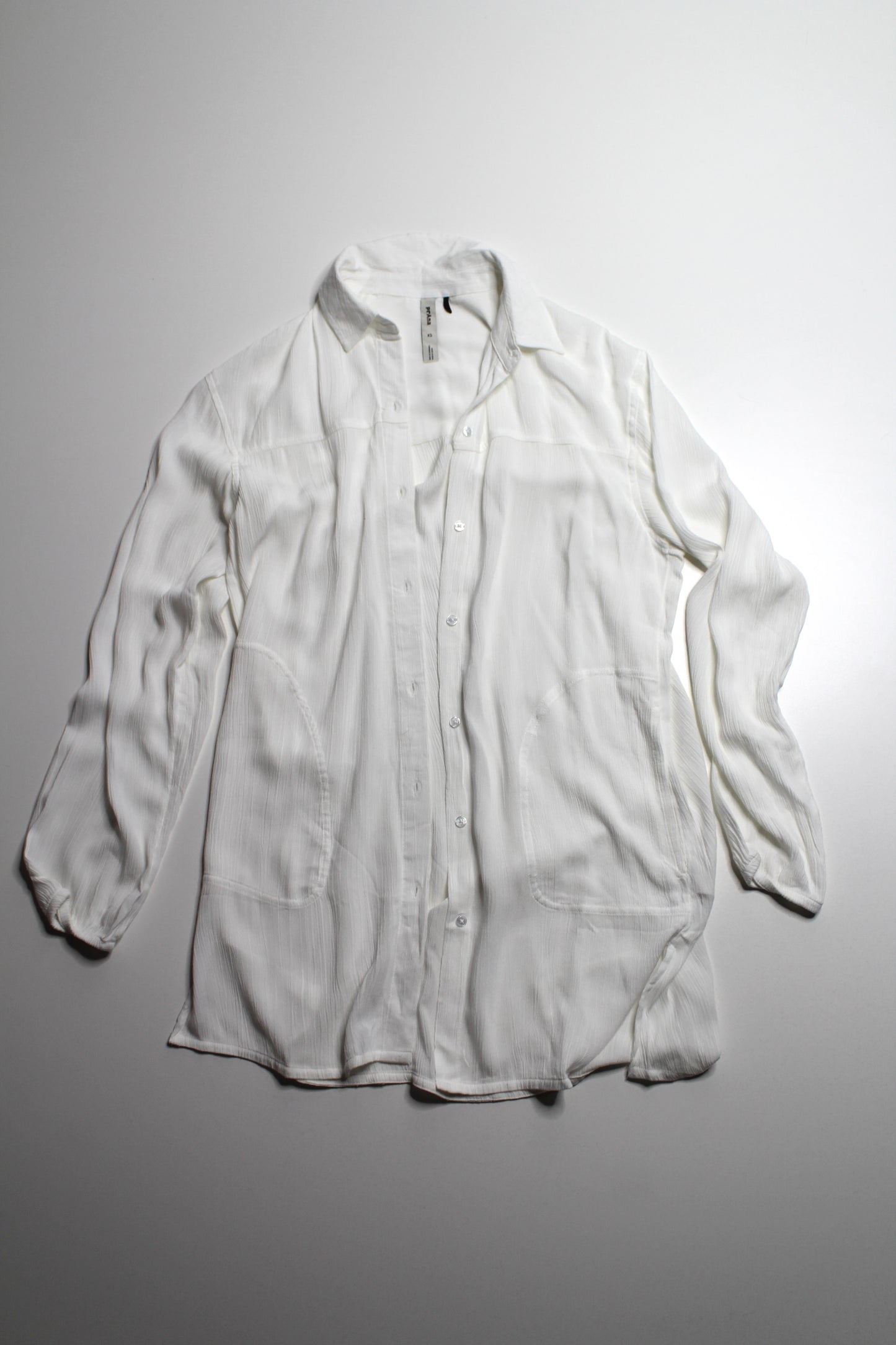 Prana white ‘fernie’ button up long sleeve, size xs