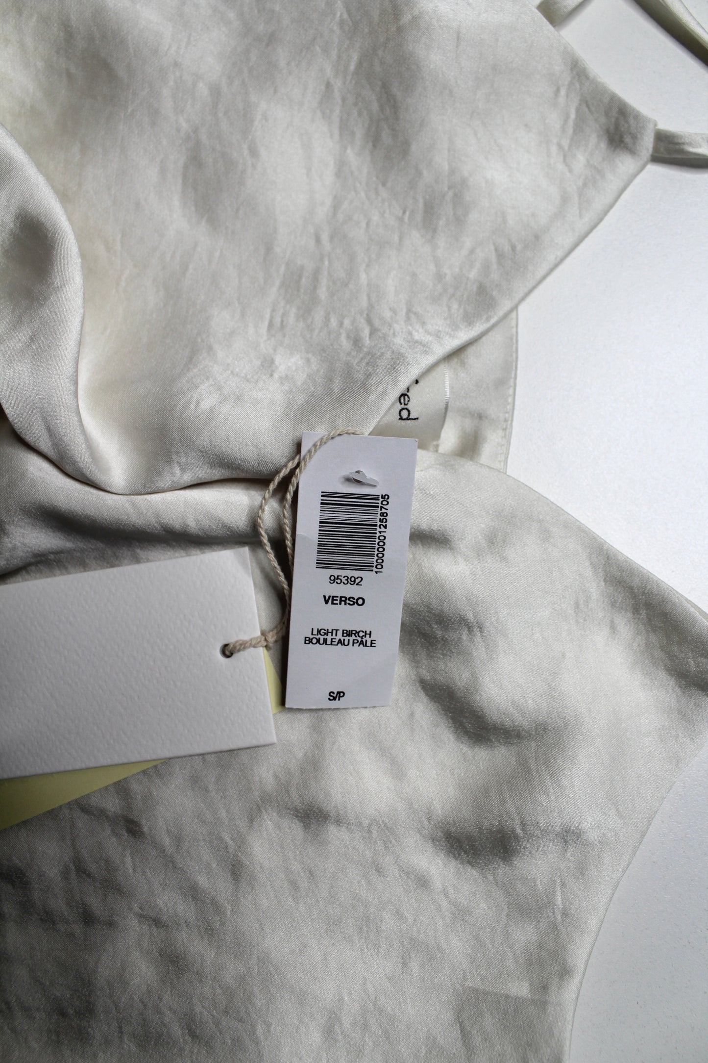 Aritzia light birch ‘verso’ cropped camisole, size small *new with tags