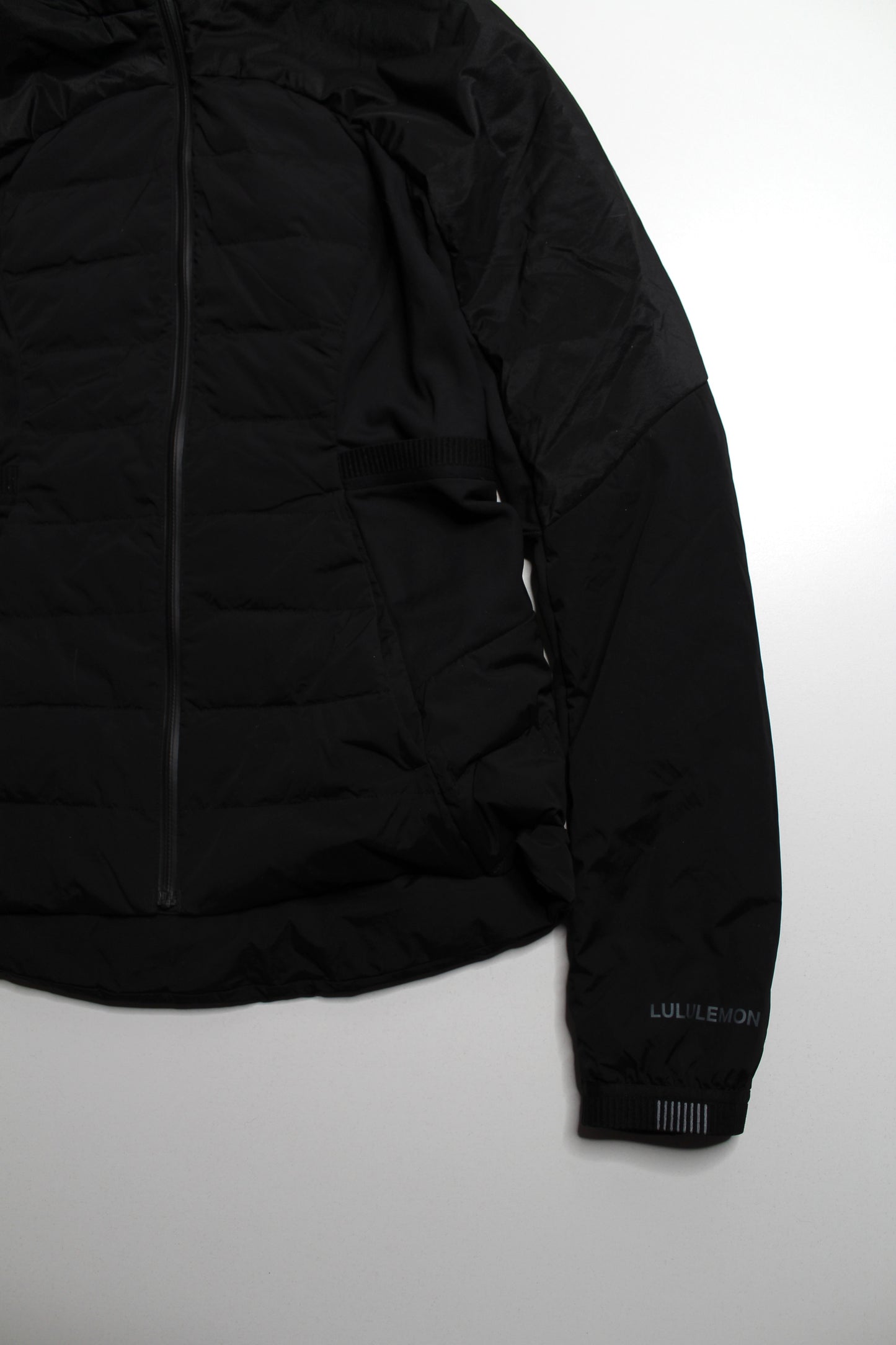 Lululemon black ‘down for it all’ jacket, size 6 *removable hood (was $120)