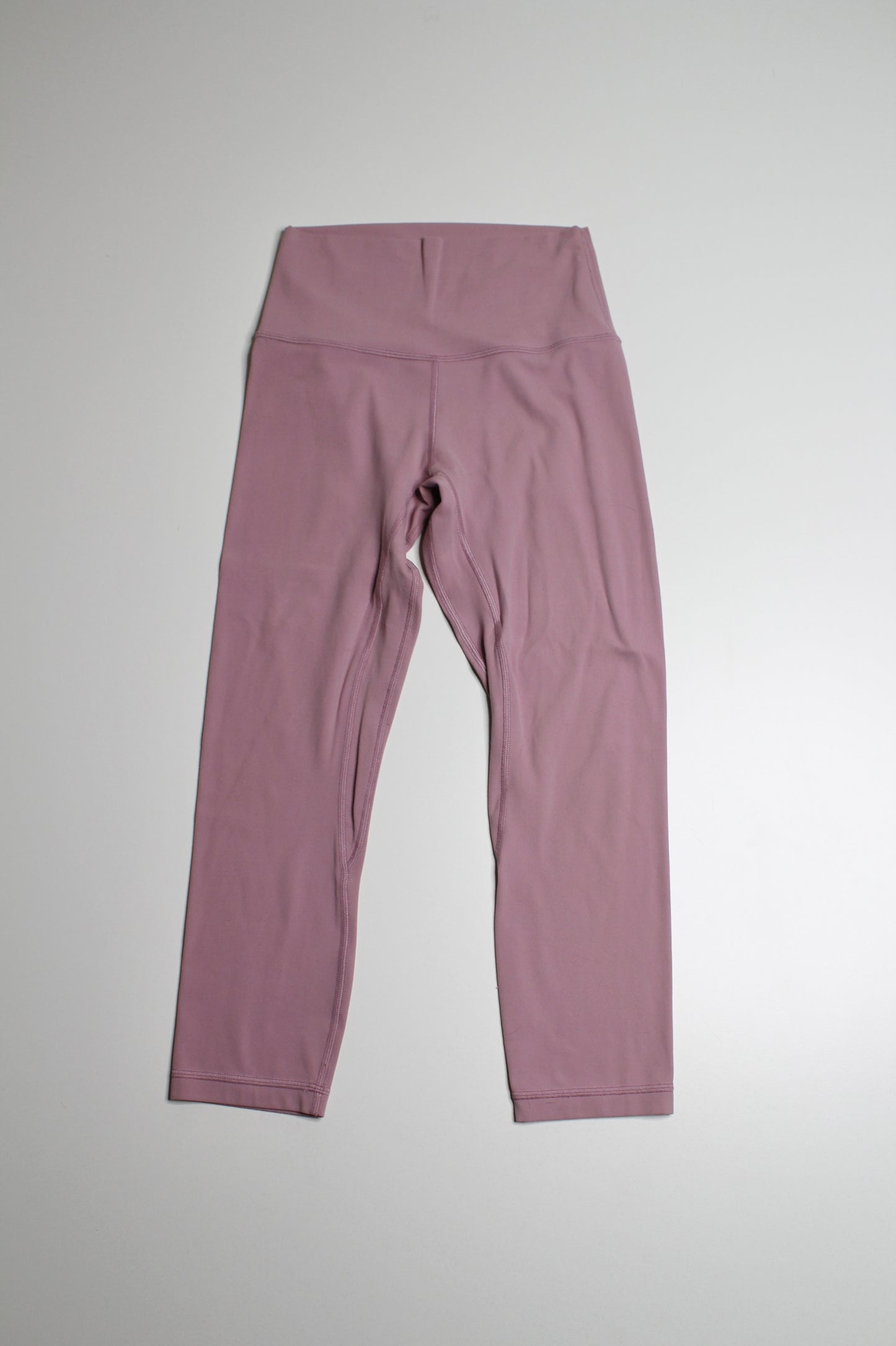 Lululemon dusty rose ‘align’ crop legging, size 4 (21”)