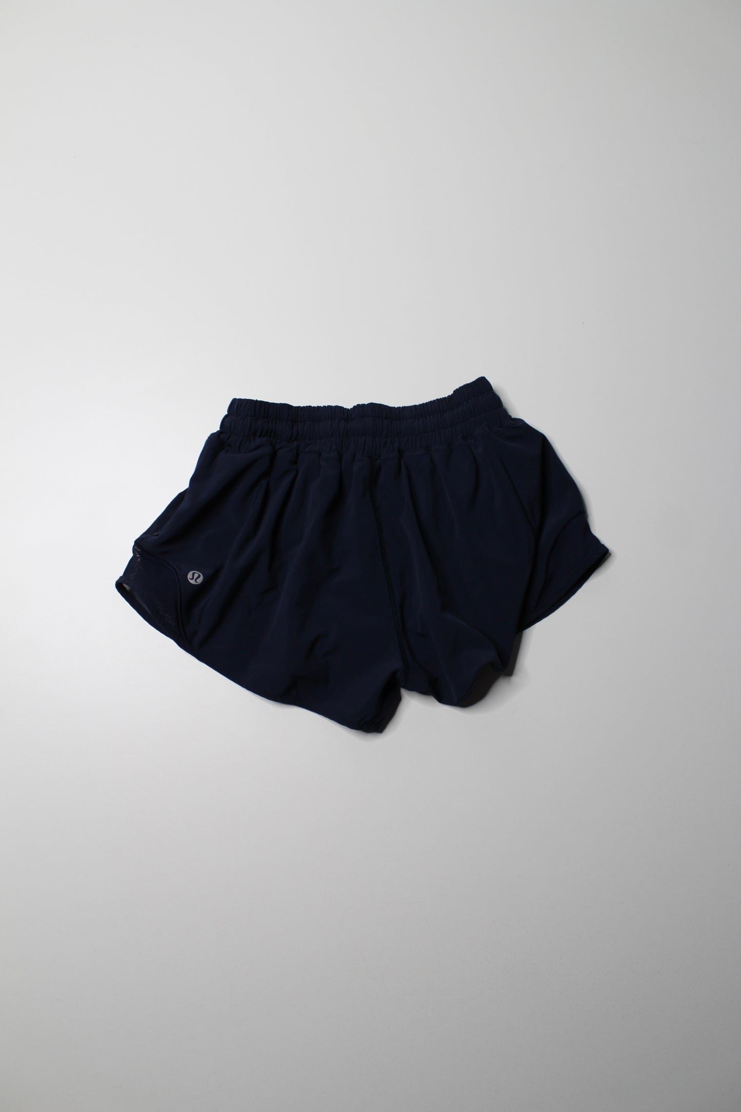 Lululemon navy ‘hotty hot’ shorts, size 4 *reg