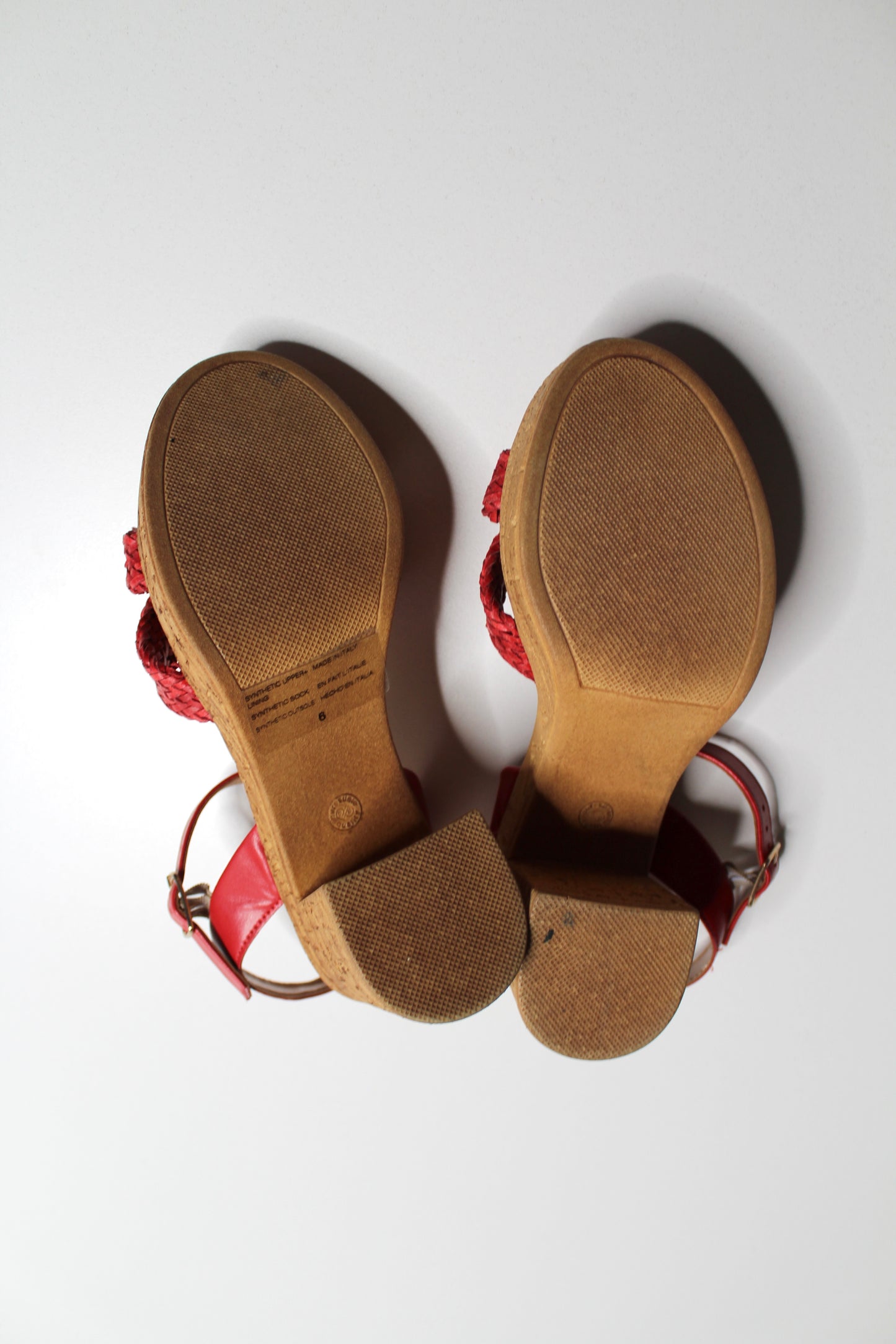 Anthropologie Seychelles red ‘musical platform’ sandal, size 6 (fits like 6.5) (sale: was $68)