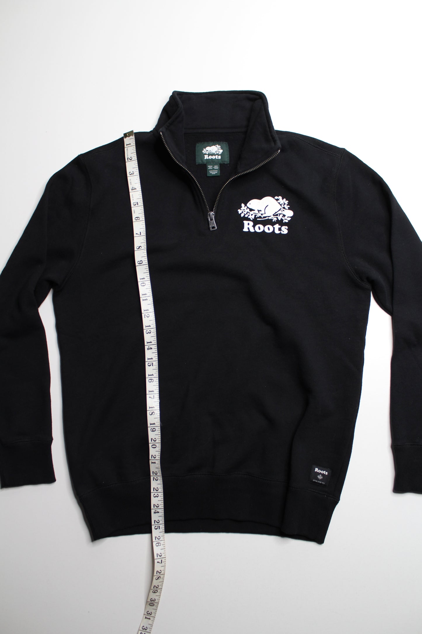 Roots black 1/4 zip pullover, size xs