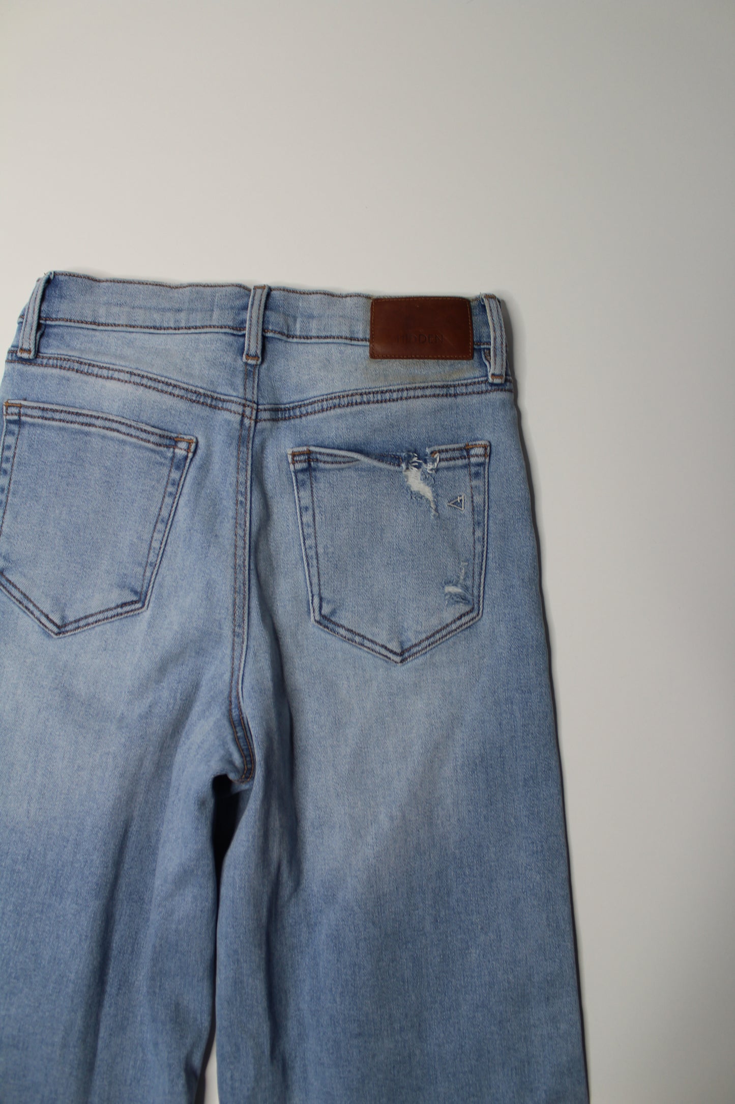 Hidden (Nordstrom) stretch ‘super wide leg’ jeans, size 27 (30”)