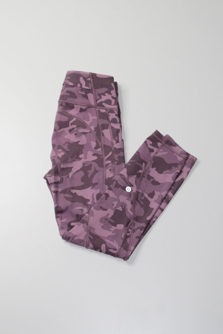 Lululemon incognito camo pink taupe multi ‘time to sweat’ crop, size 4 (23")