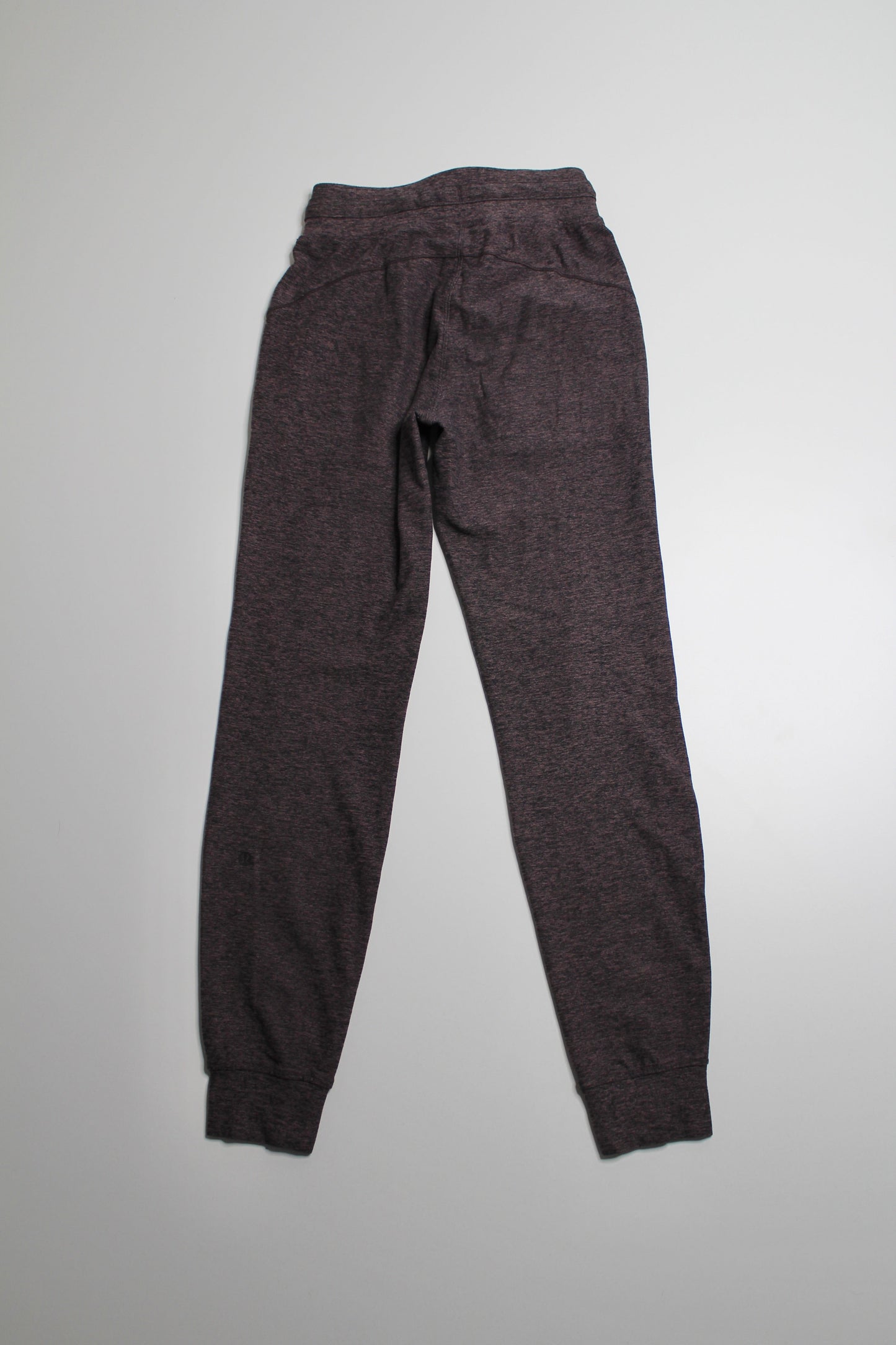 Lululemon Spanish rose 'ready to rulu' jogger, size 2