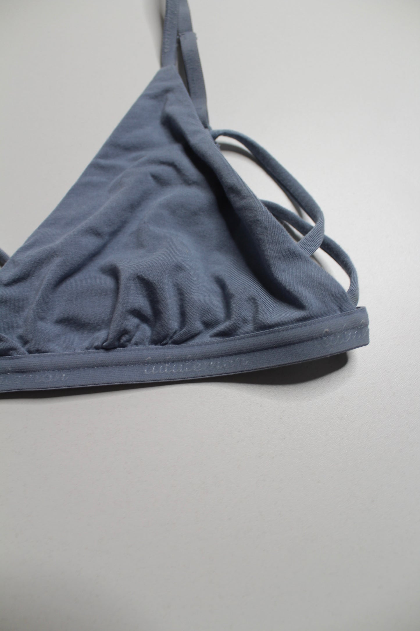 Lululemon chambray simply strappy bralette, size small (a/b cup)
