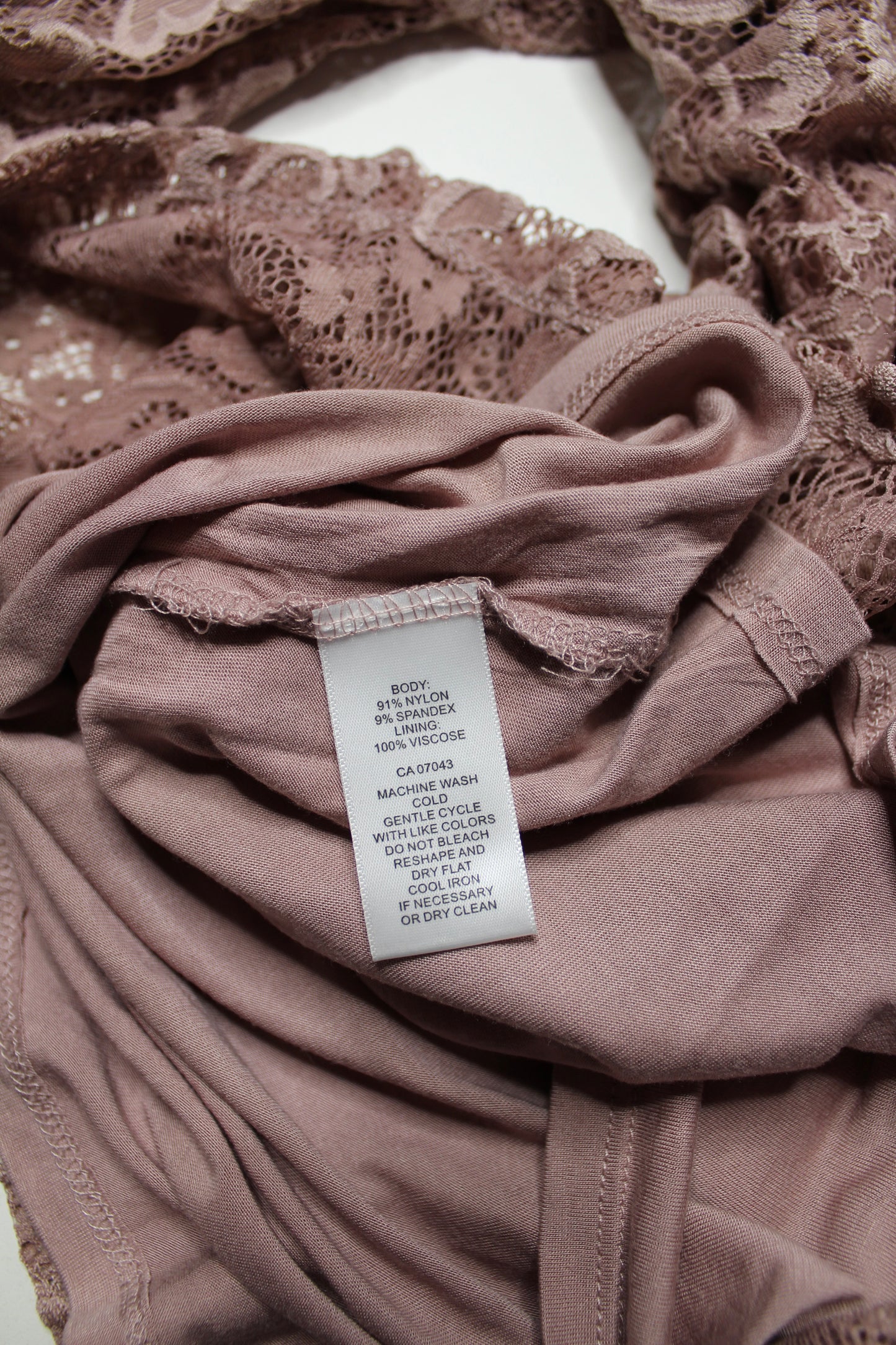 Cable & Gage pink lace long sleeve blouse, size XL