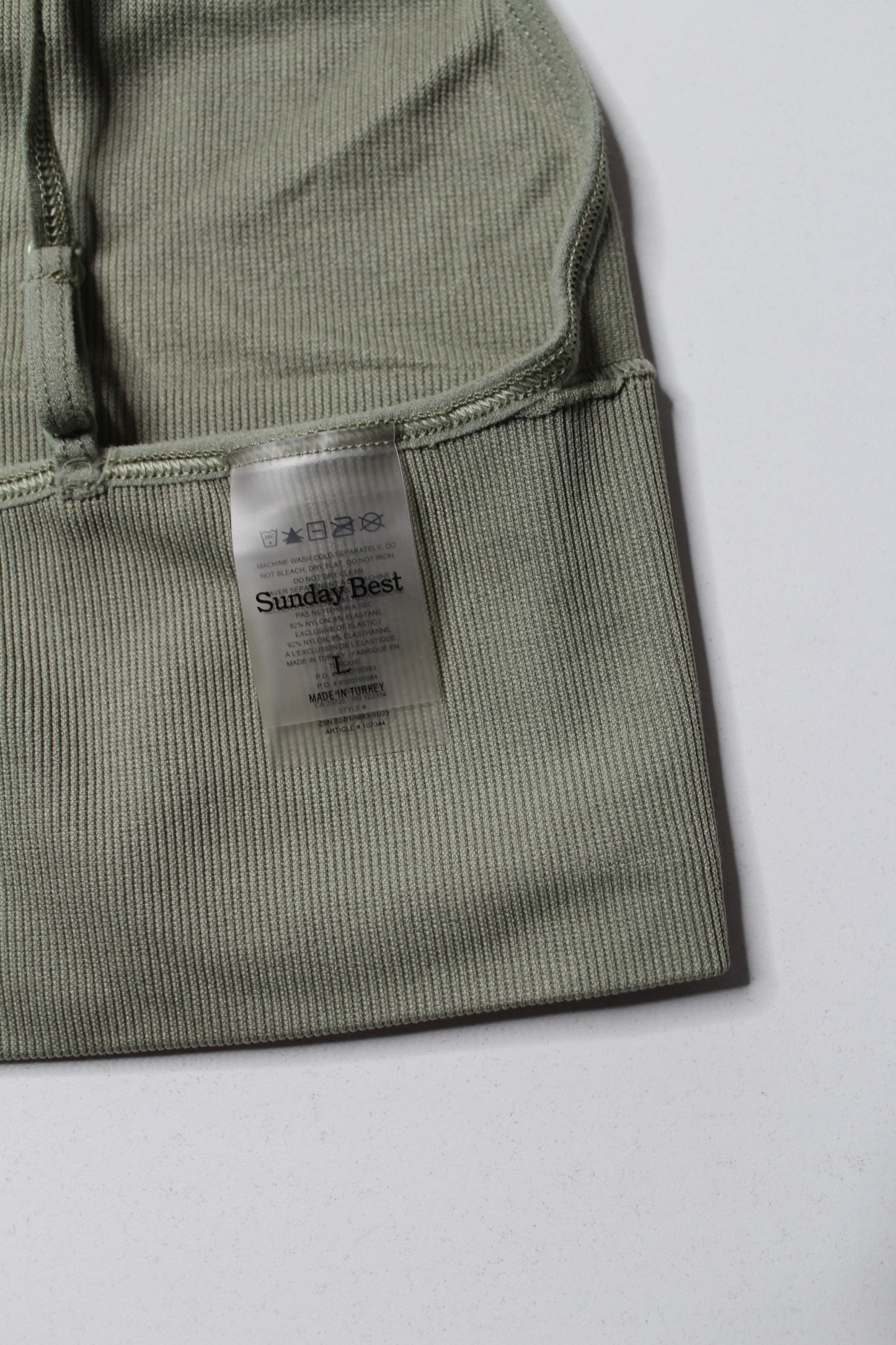 Aritzia Sunday Best ultra light sage seamless long line bra, size large