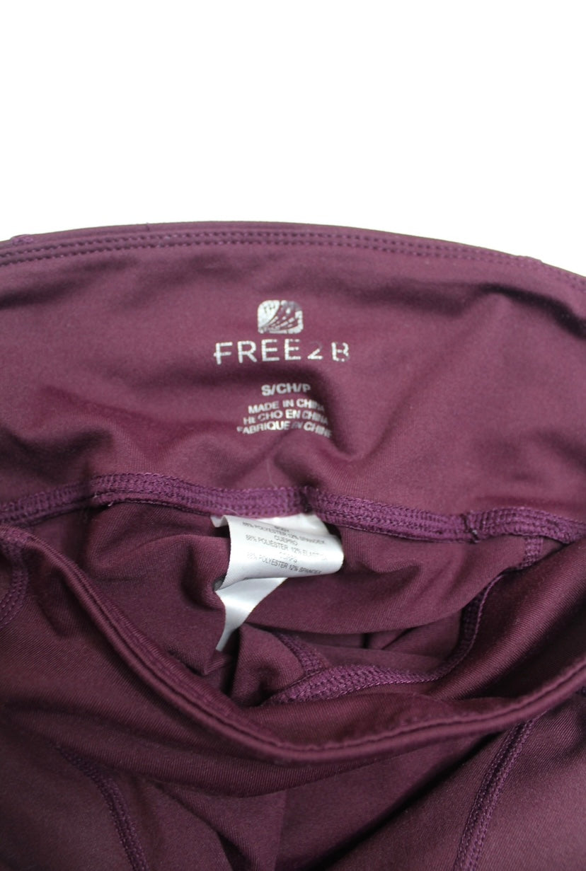 Free 2B maroon leggings, size small