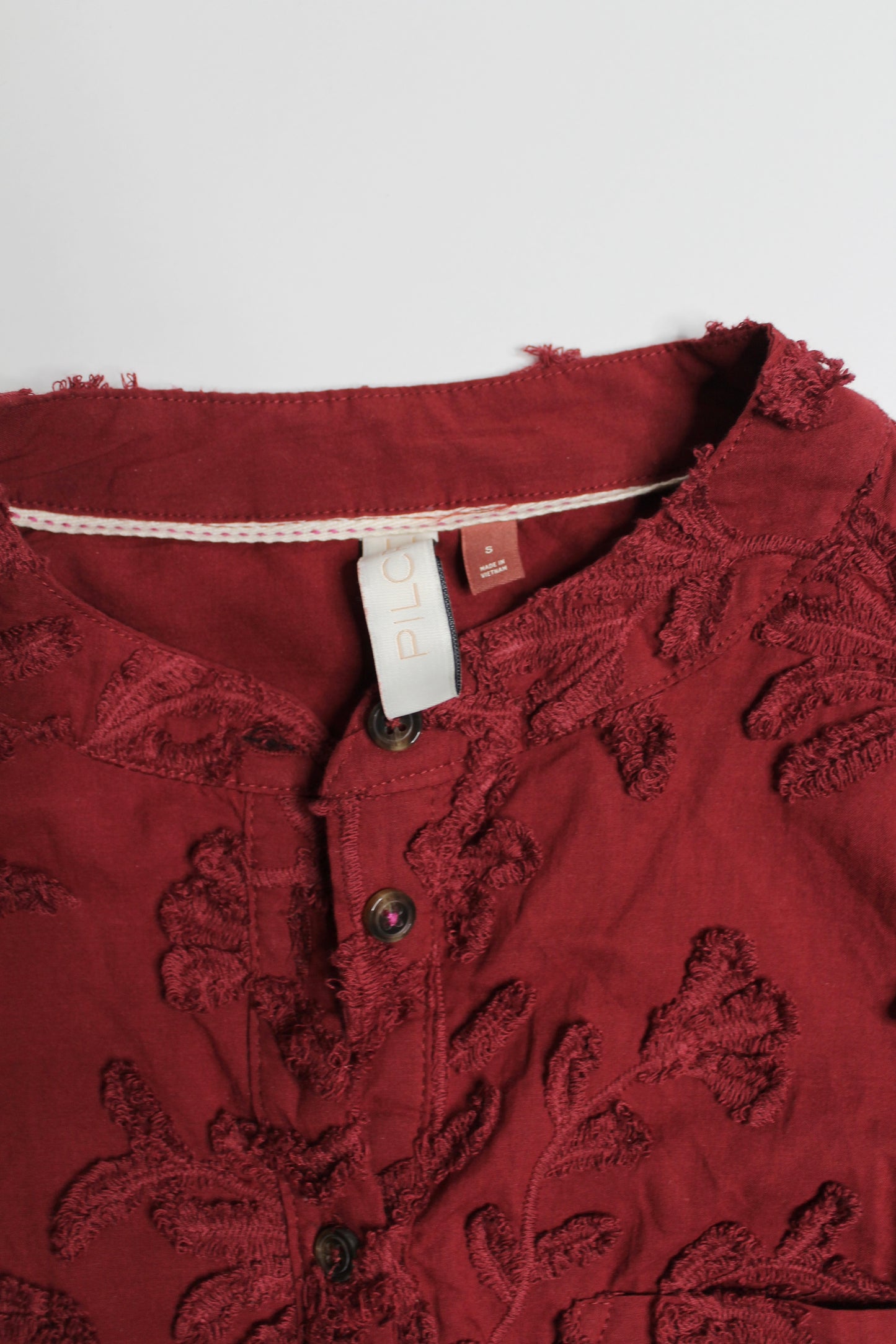 Anthropologie pilcro ‘Whitney trapeze’ embroidered button down long sleeve blouse, size small (sale: 10% off)