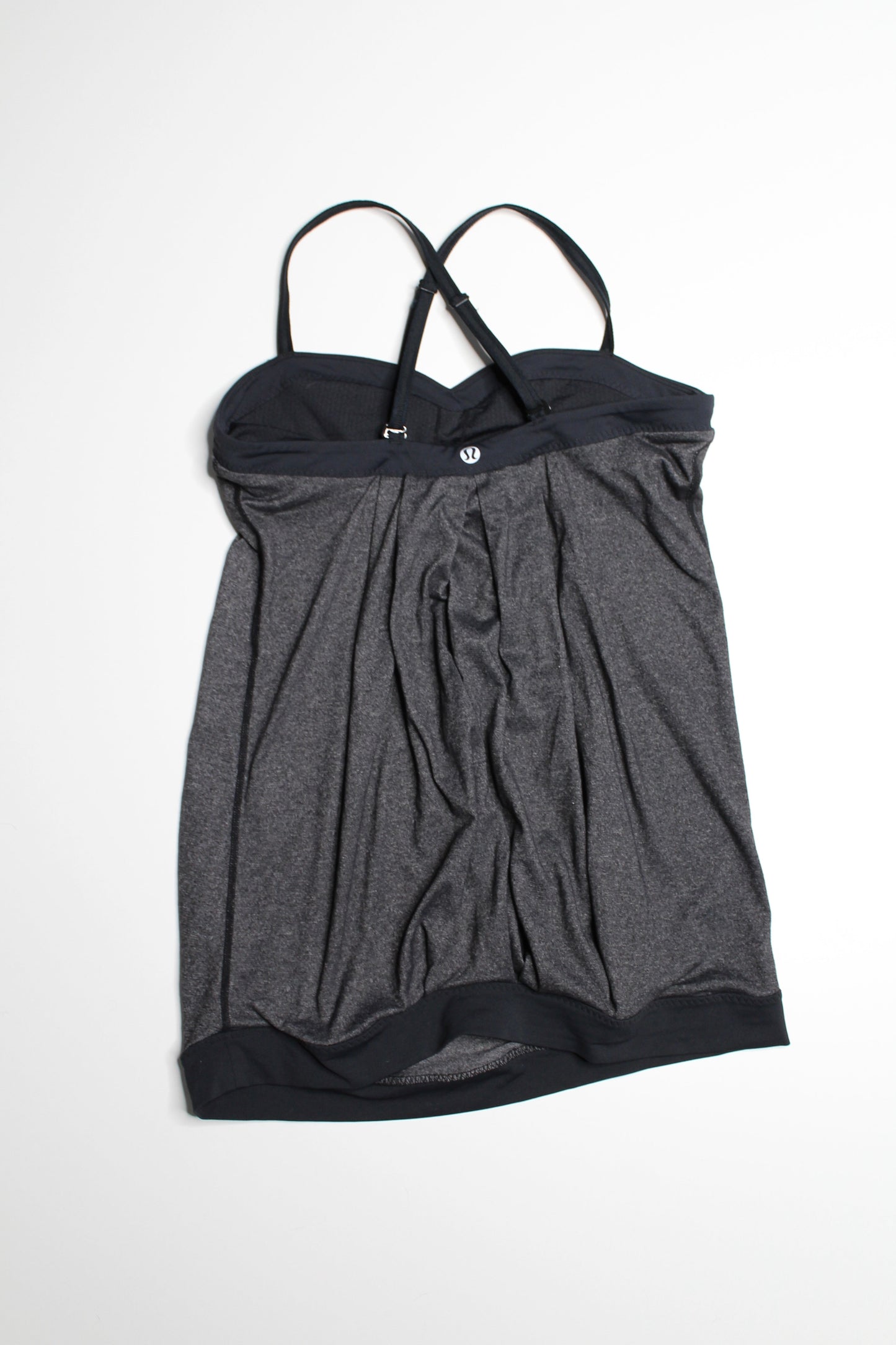 Lululemon grey elastic bottom tank, size 6
