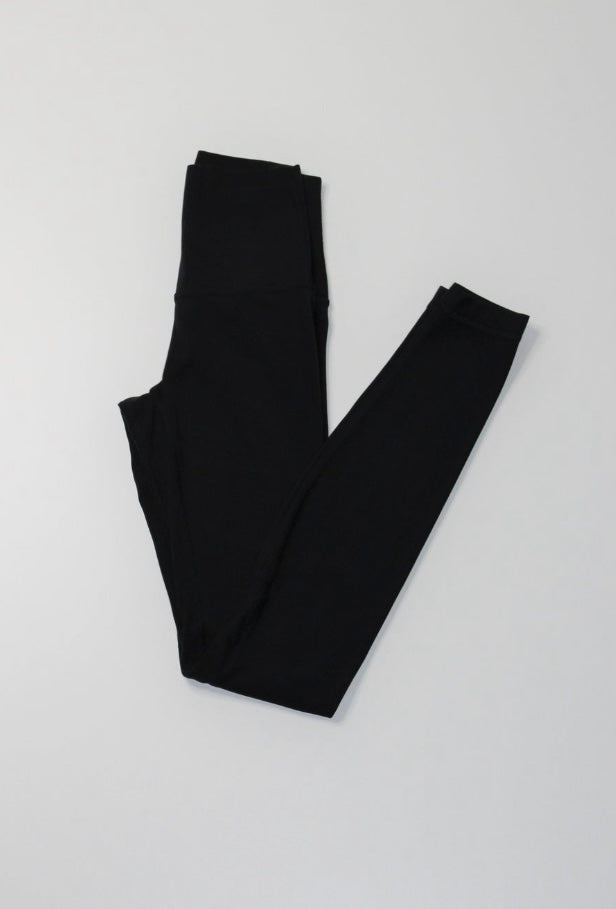 Lululemon black align pant, size 0 (28) – Belle Boutique Consignment