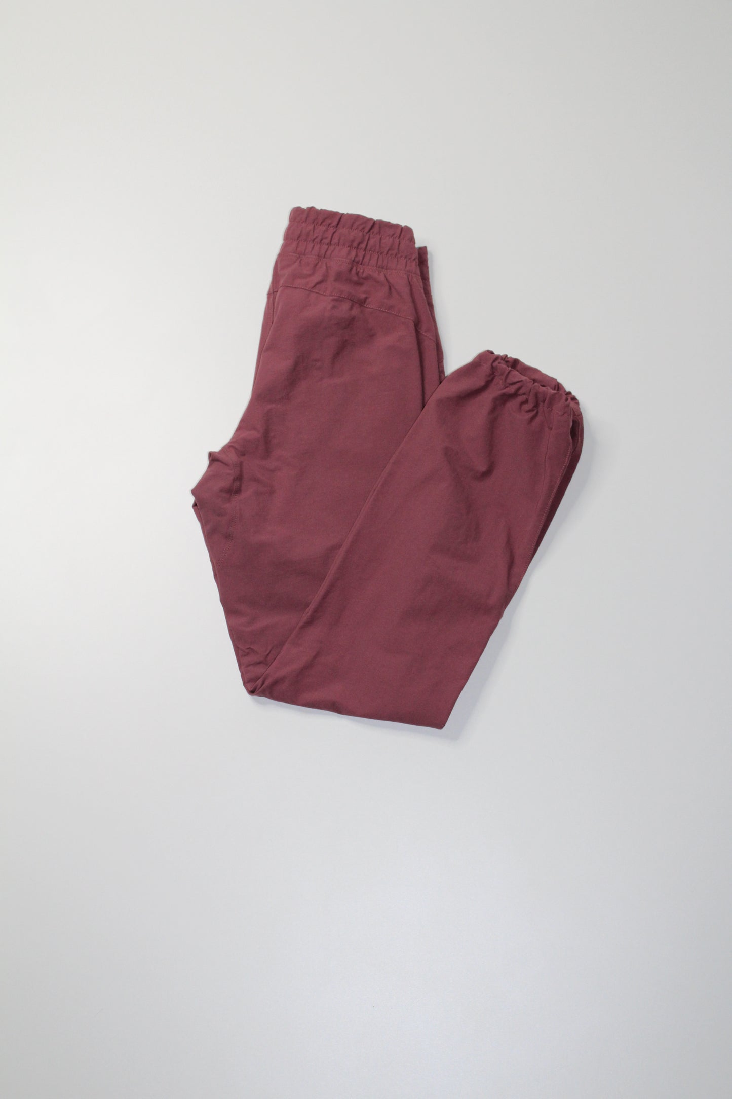 MEC dusty rose wanderwall hiking jogger, size 0 (sale: was $30)