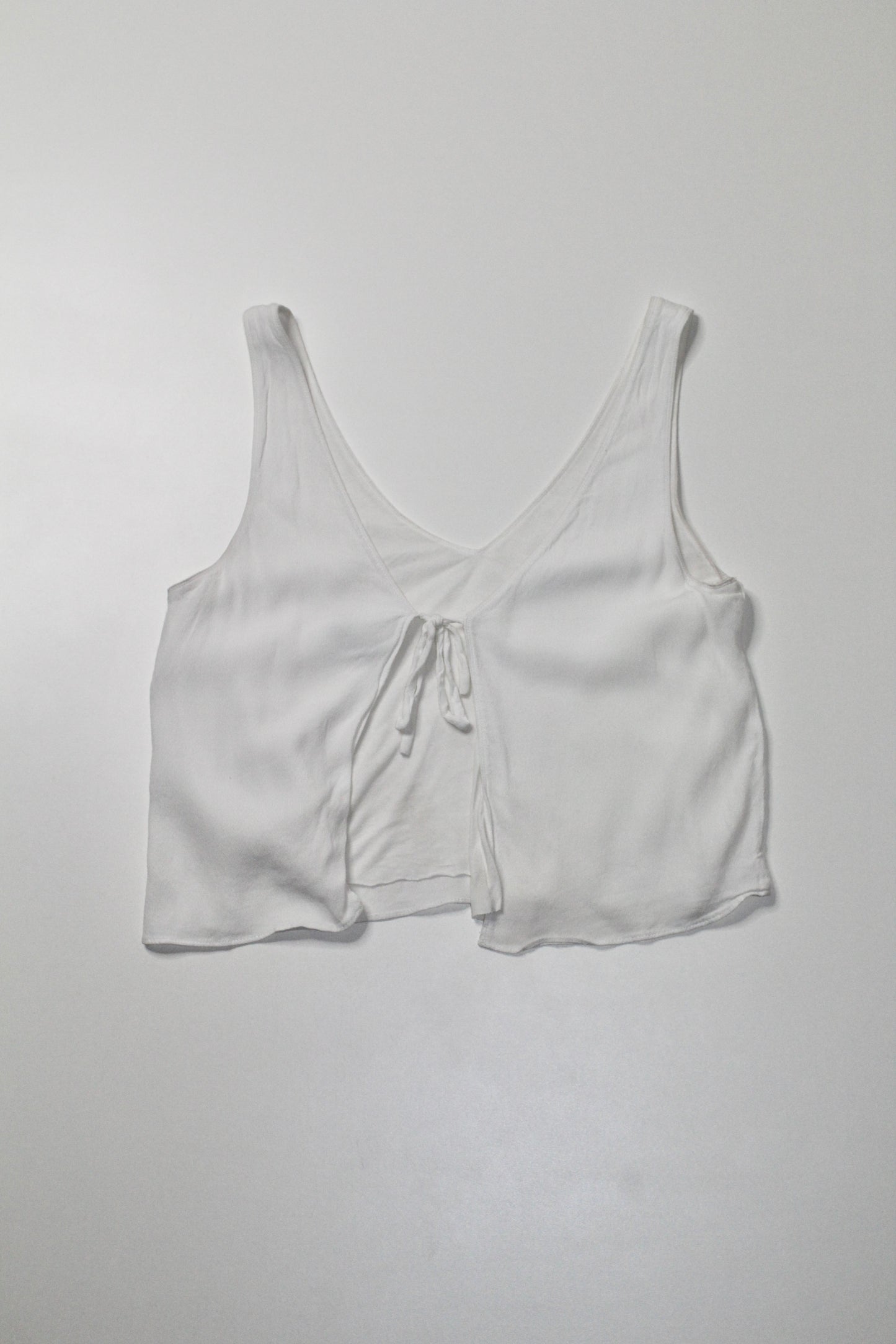 Aritzia white wilfred free kempner tie back blouse, size xs (additional 70% off)