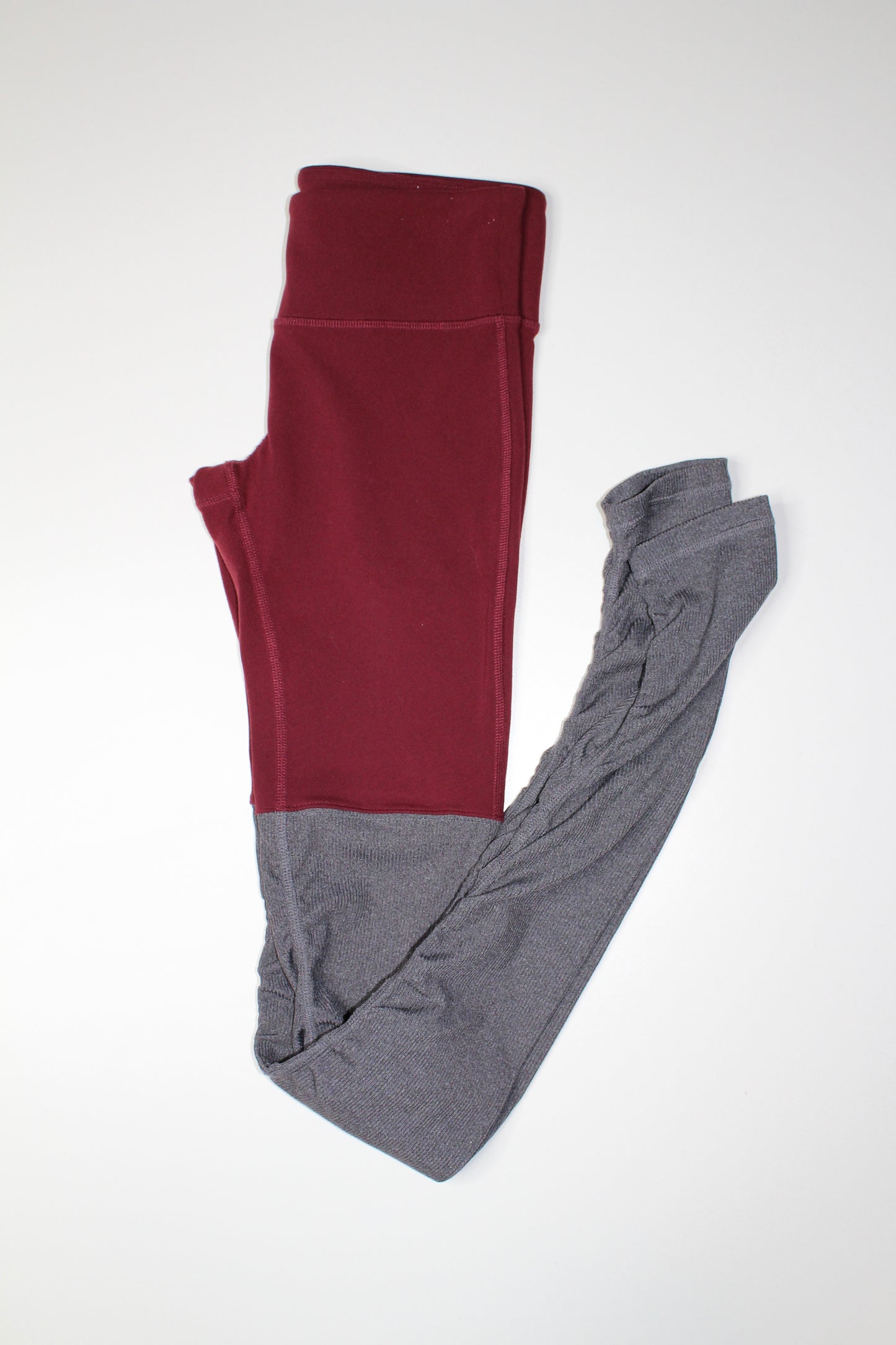 Alo Yoga wine/grey goddess leggings, size small (sale: was $58)
