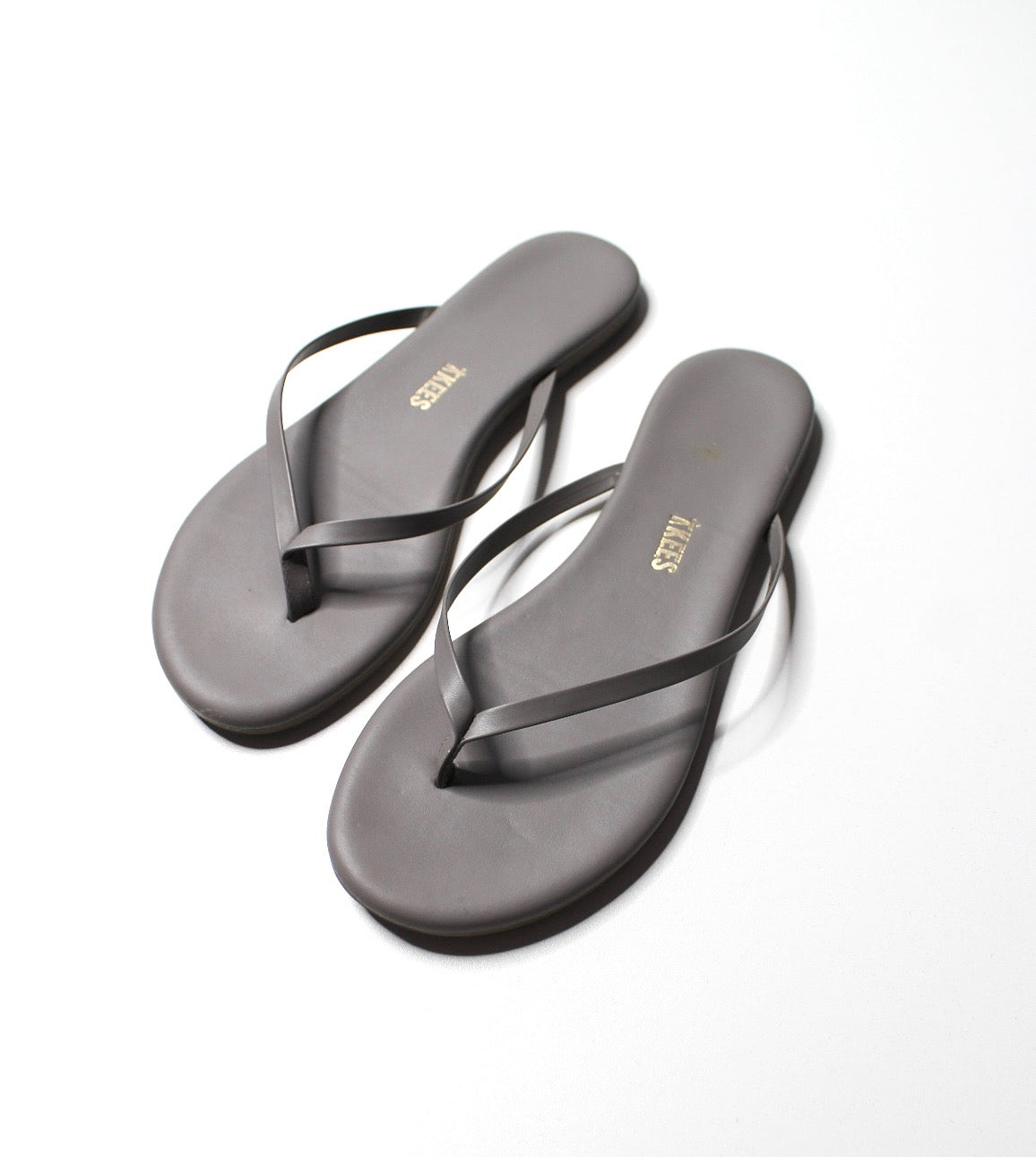 Tkees