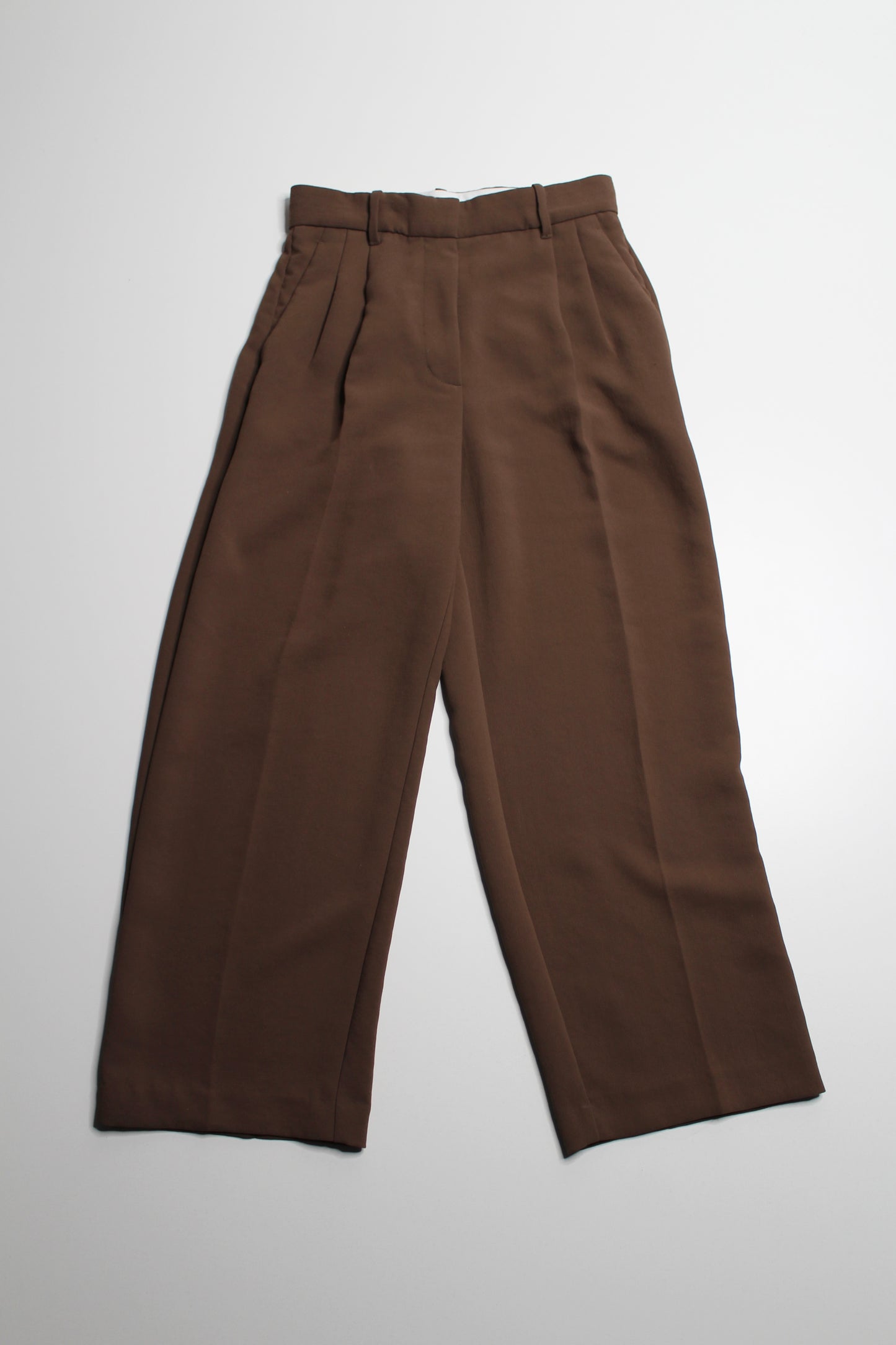 Aritzia Wilfred brown ‘effortless’ wide leg pant, size 4