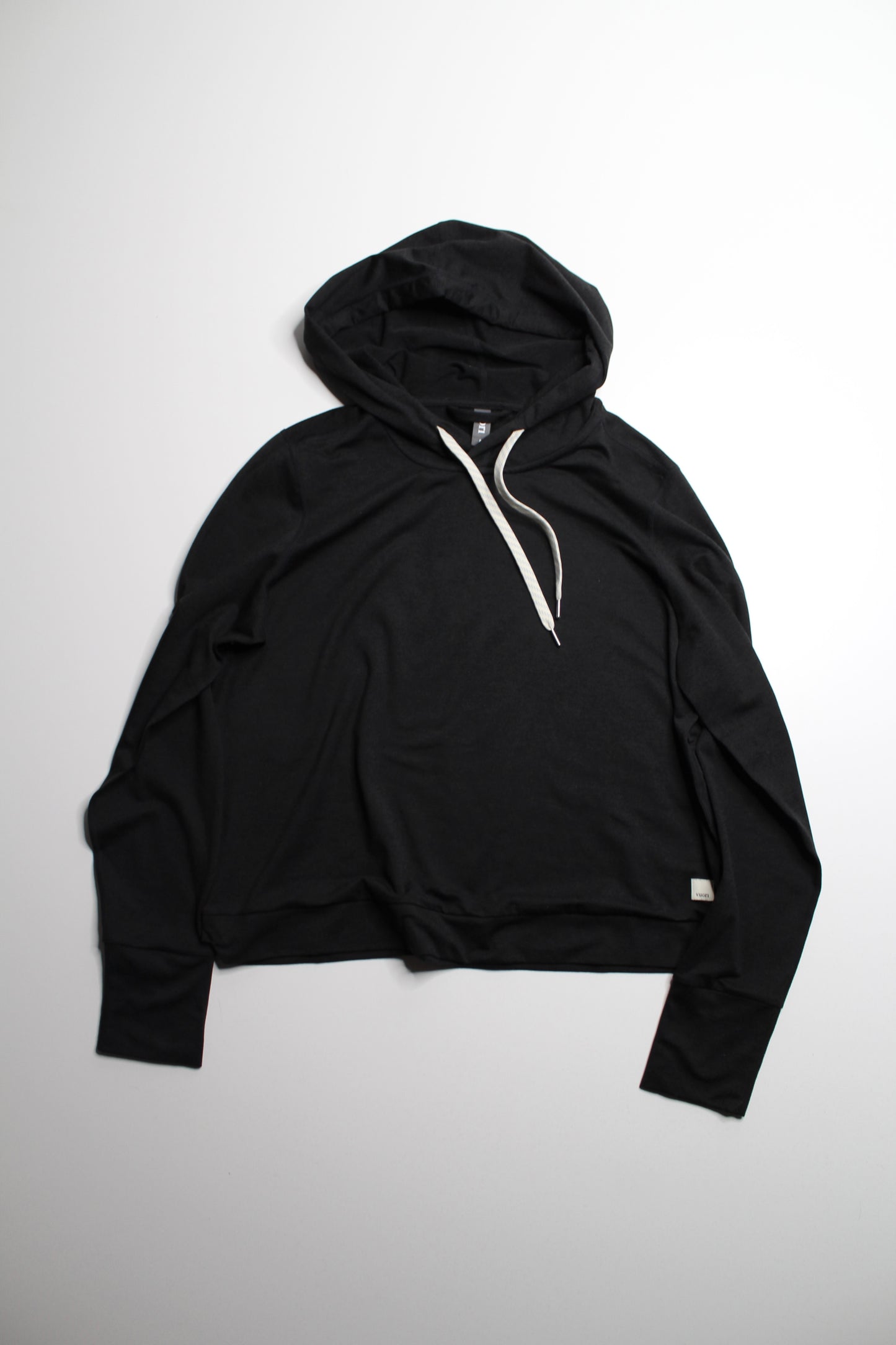 Vuori black pullover hoodie, size small (relaxed fit)
