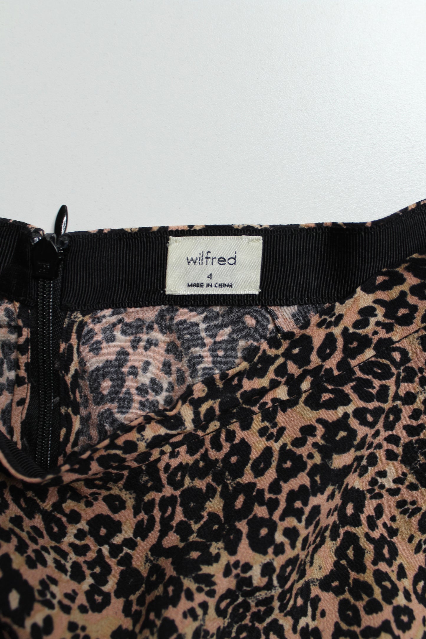 Aritzia Wilfred leopard print midi skirt, size 4