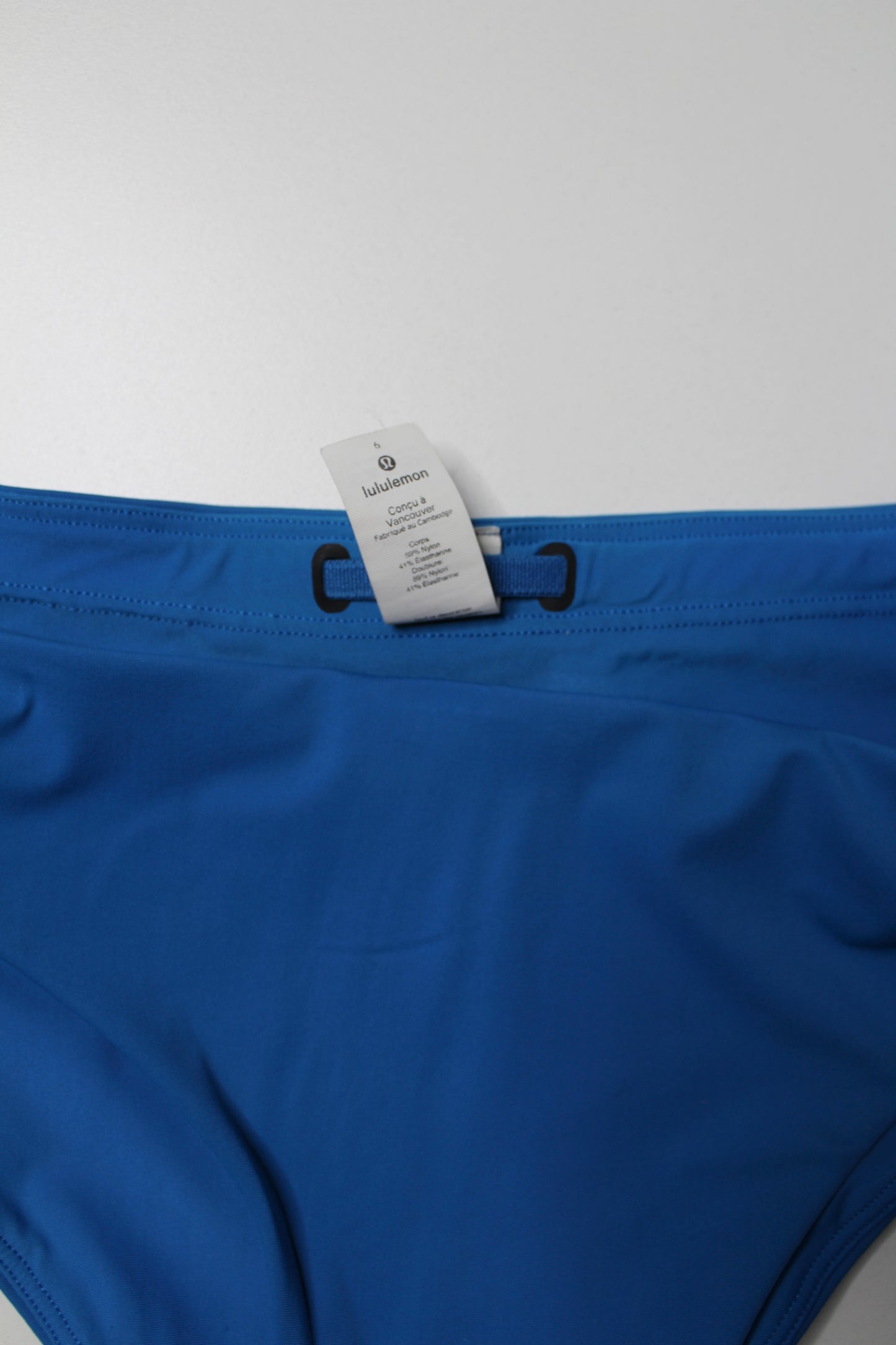 Lululemon blue ‘shoreline’ bikini bottom, size 6