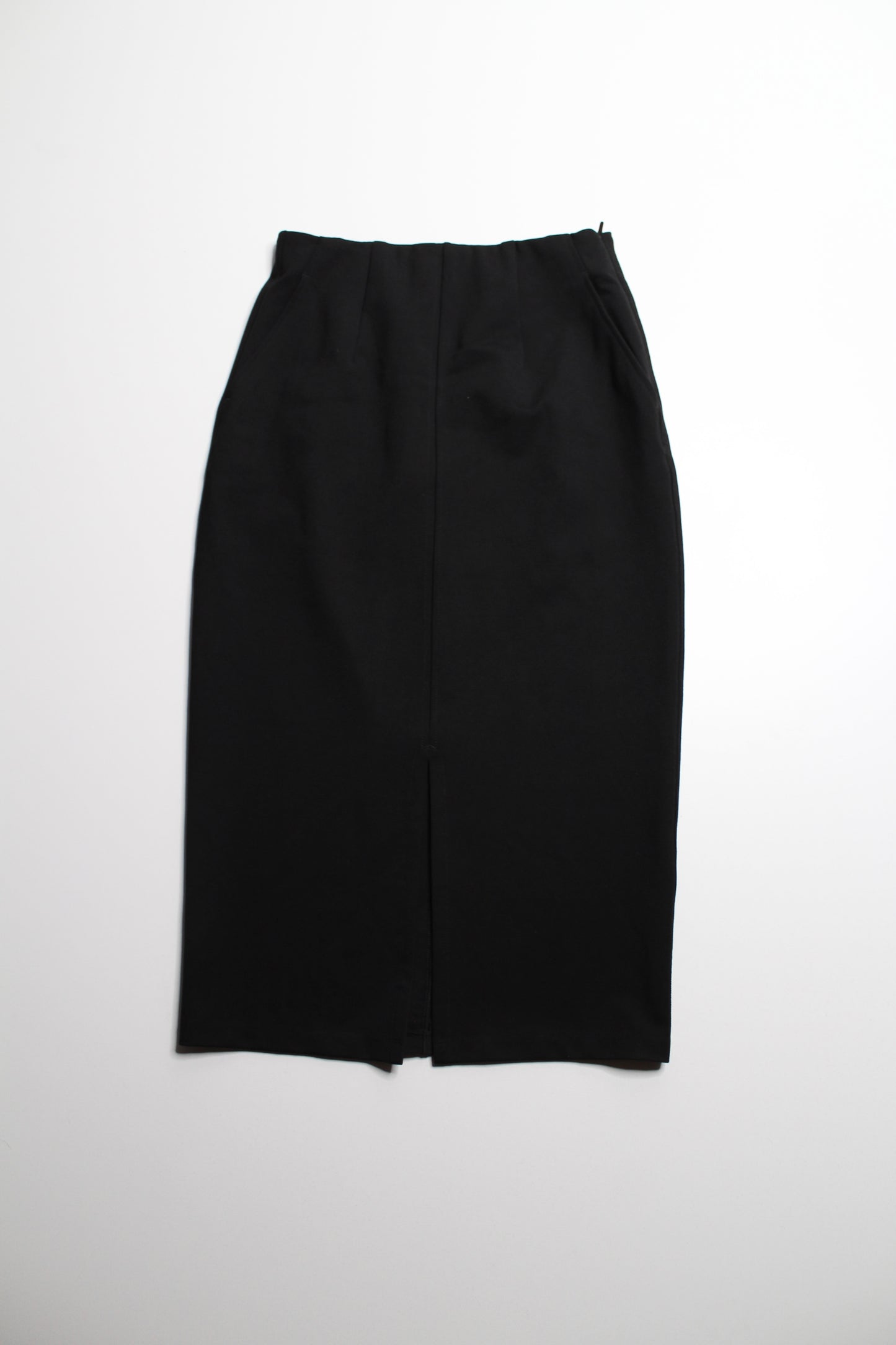 Kit and Ace black high rise stretch pencil skirt, size 8