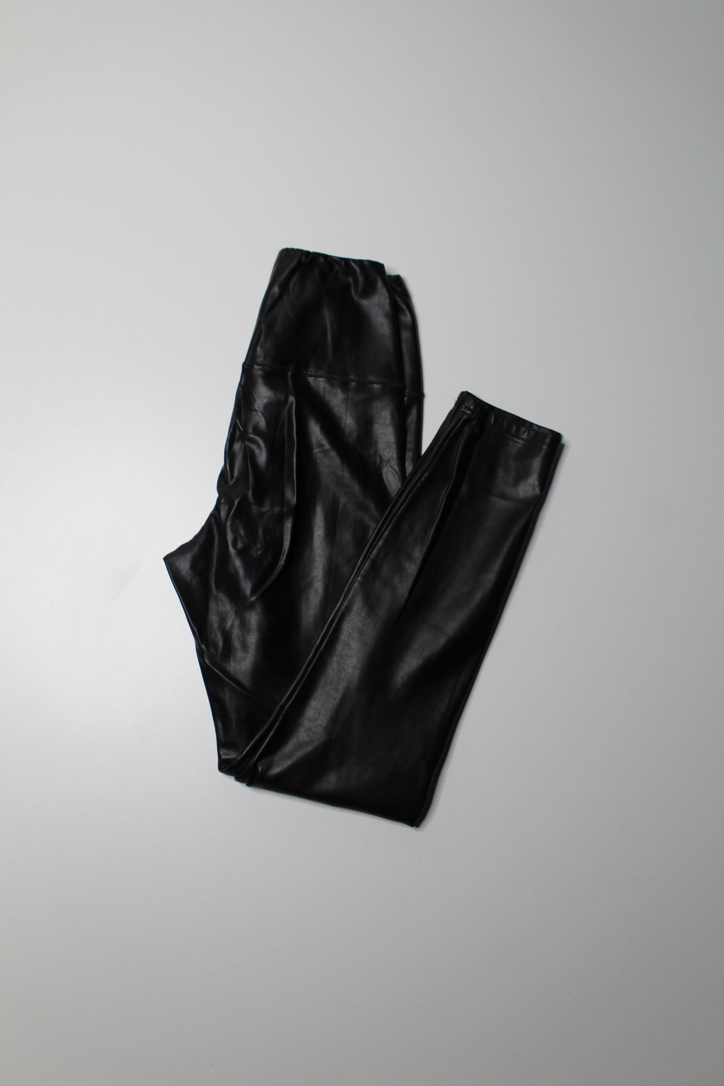 Aritzia Wilfred Free black 'daria' faux leather legging, size xs *ankle length (sale: was $48)
