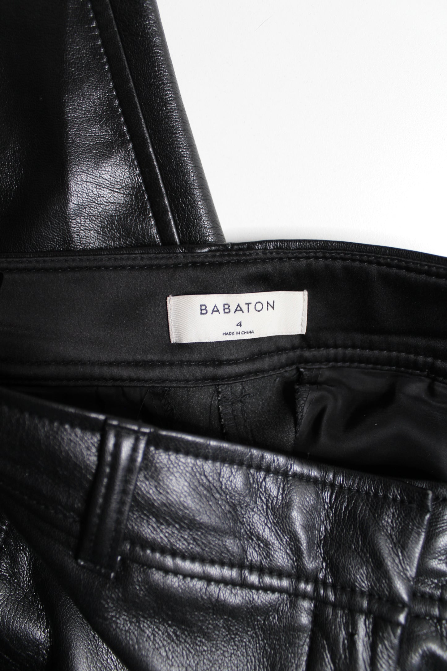Aritzia Babaton faux leather cropped pants, size 4