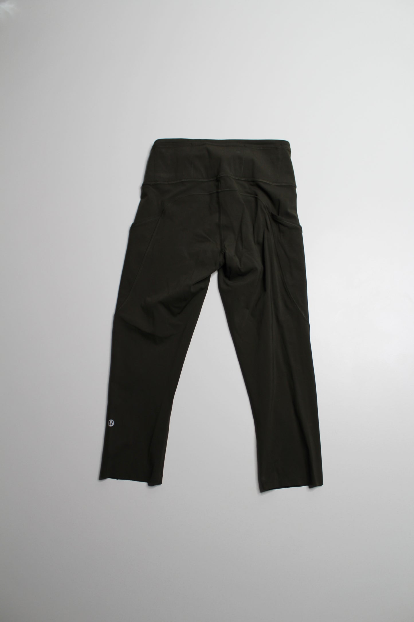 Lululemon olive ‘fast and free’ crop, size 6 (19”) *reflective (sale: was $48)