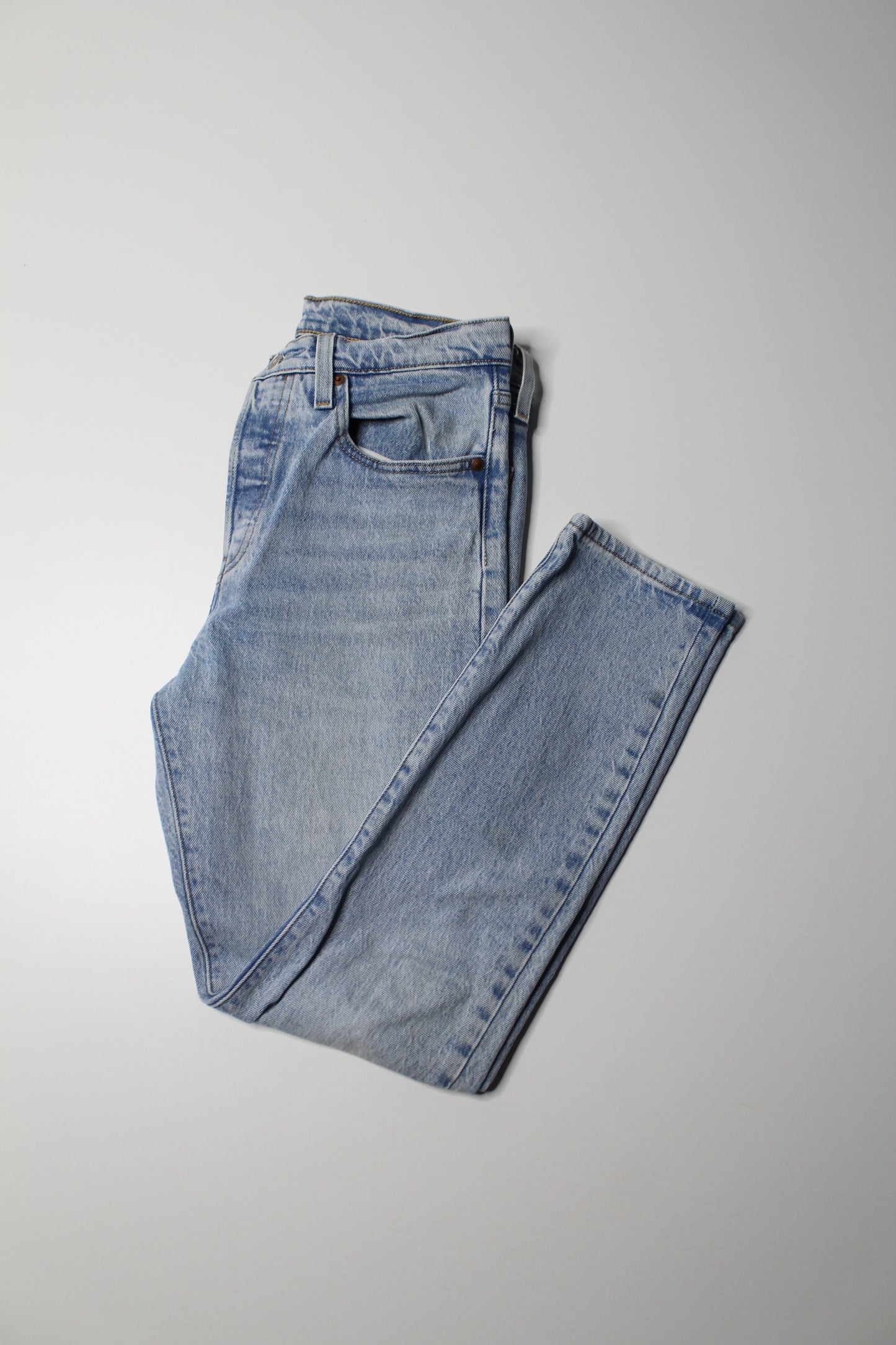 Levis ‘501’ straight leg jeans, size 27 (28”)