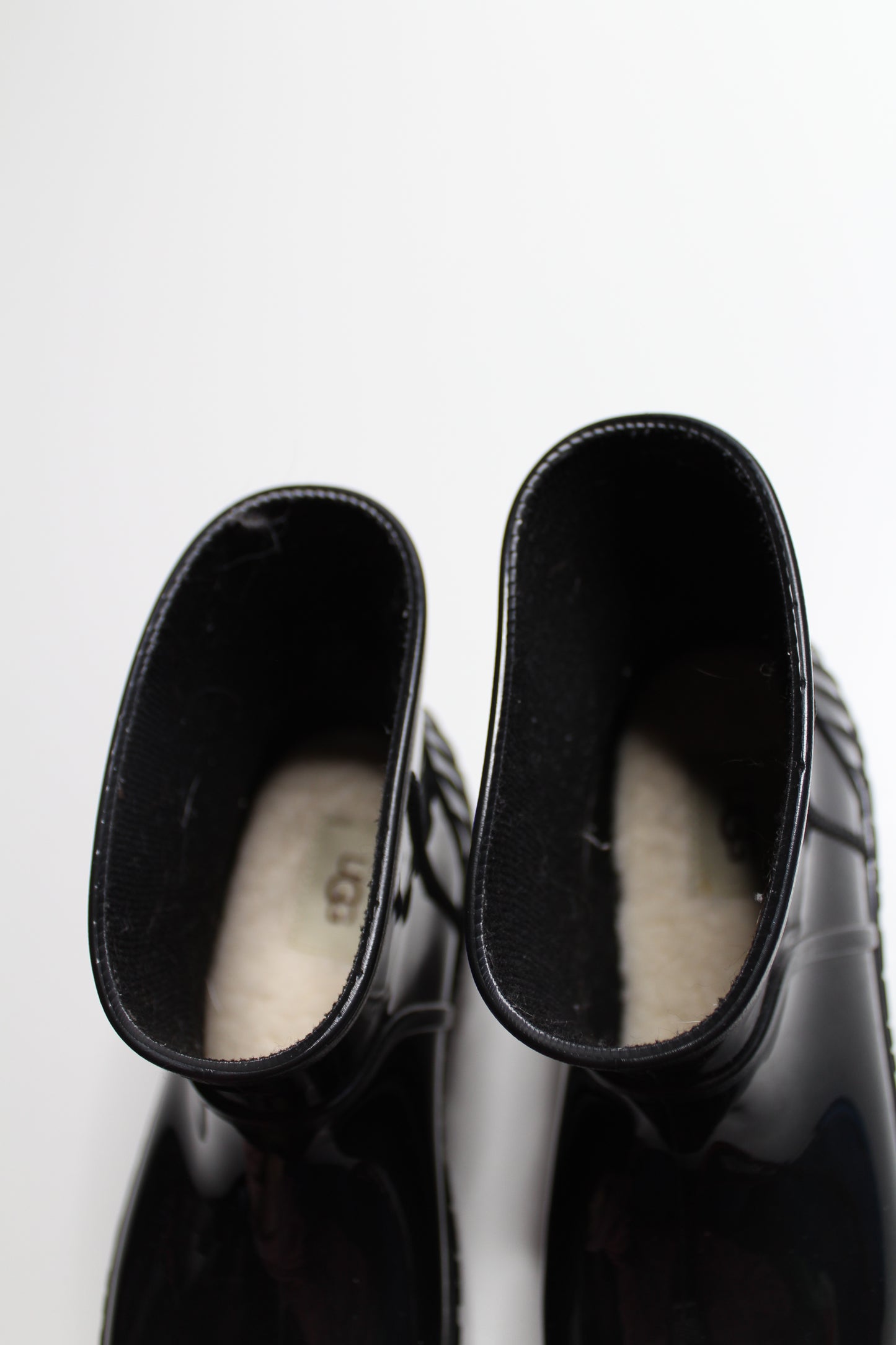 UGG black ‘drizlita’ rain boot, size 6