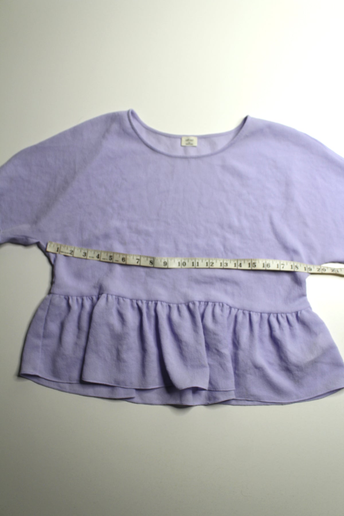 Aritzia Wilfred lavender short sleeve peplum blouse, size xs (oversized flowy fit)
