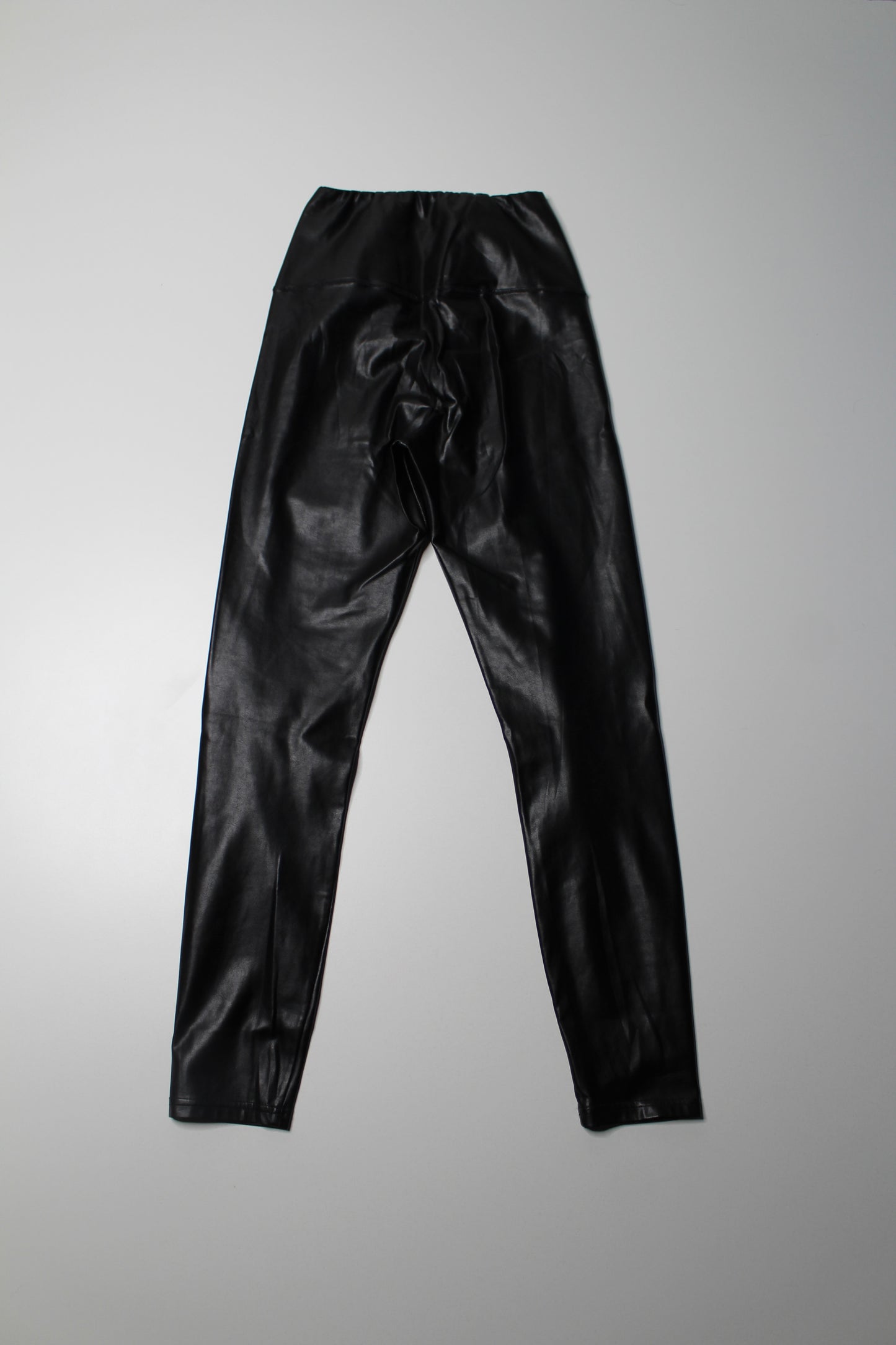 Aritzia Wilfred Free black 'daria' faux leather legging, size xs *ankle length (sale: was $48)