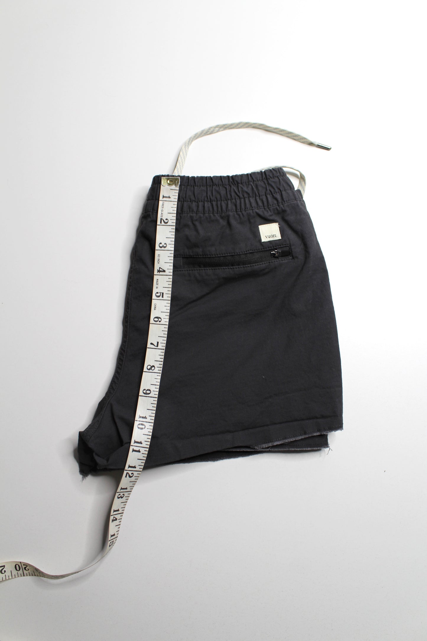 Vuori grey shorts, size xs