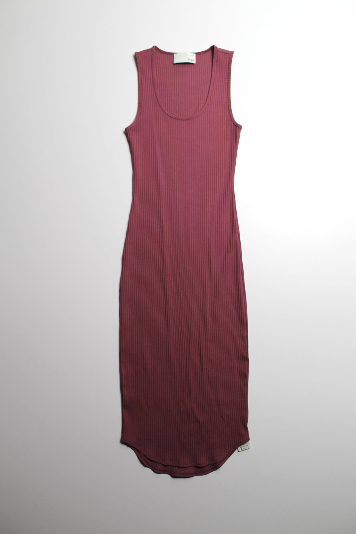 Aritzia berry ribbed bodycon dress, size small