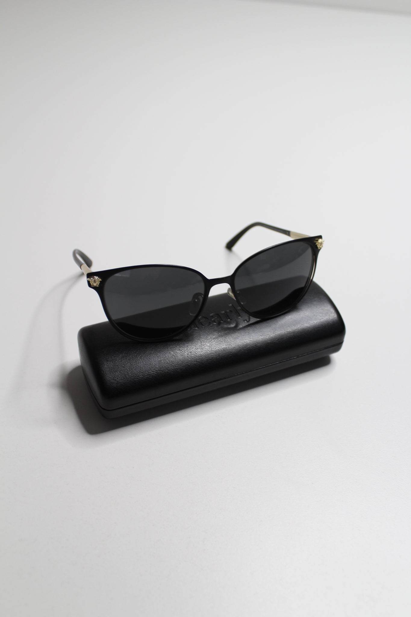 Versace 2168 (Clearly) sunglasses *includes case (additional 50% off)