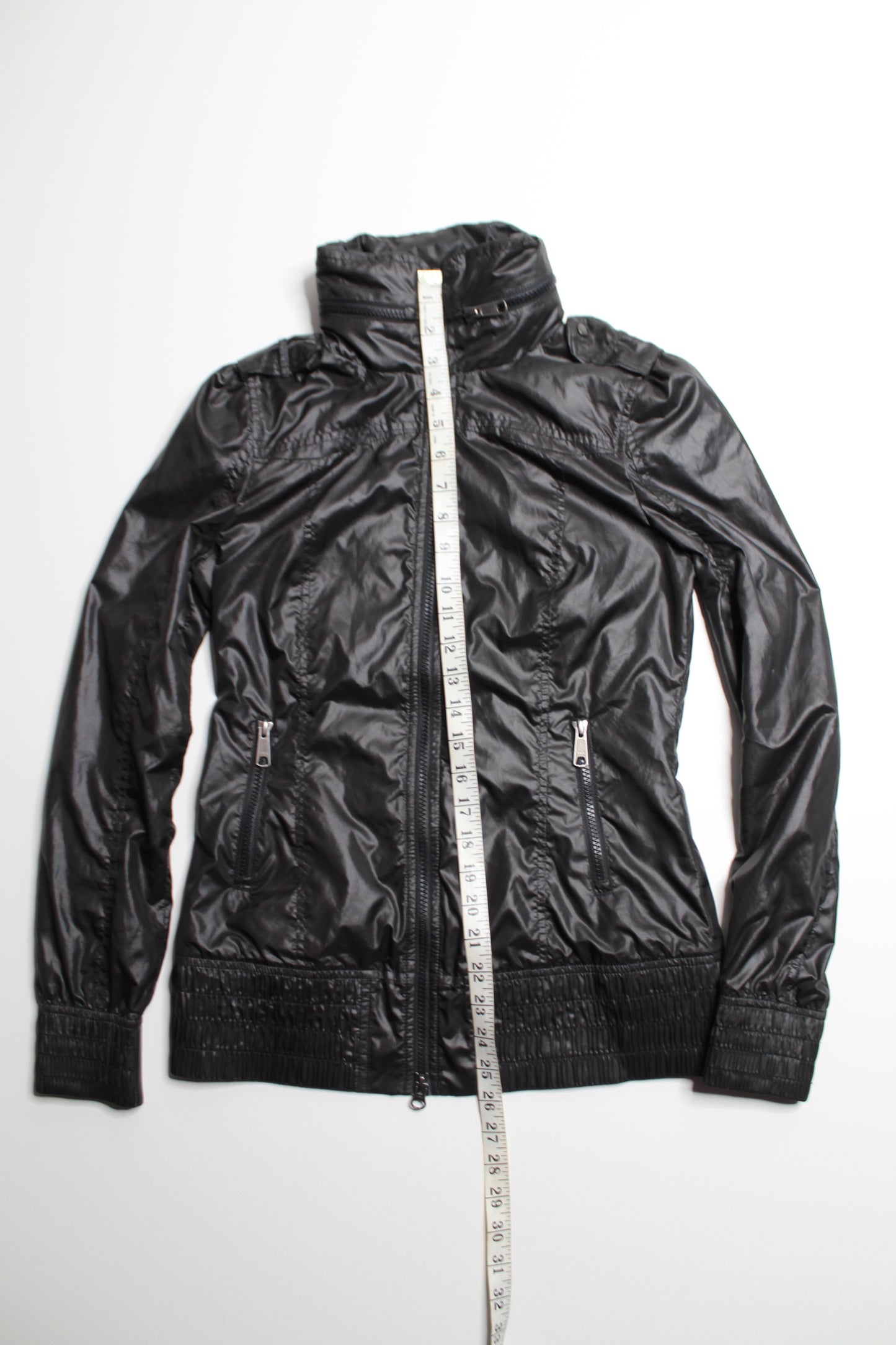 Mackage lightweight packable windbreaker jacket, size xs (20% off)