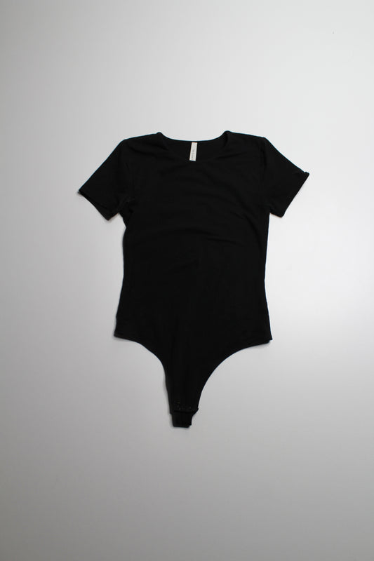 Aritzia Babaton The Group t shirt bodysuit, size small
