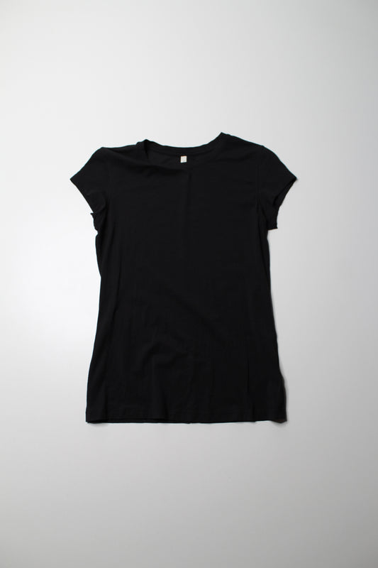 Aritzia babaton the group black t shirt, size small