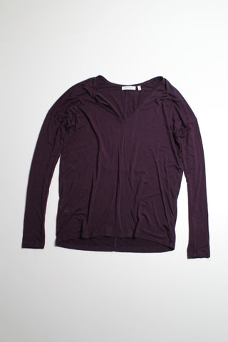 Aritzia babaton dark plum long sleeve, size xs