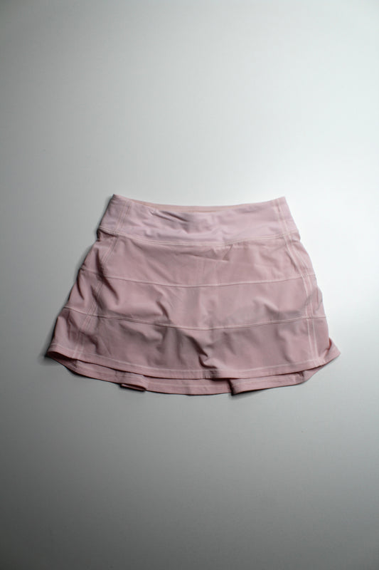 Lululemon light pink ‘pace rival’ skirt, size 4 *regular length