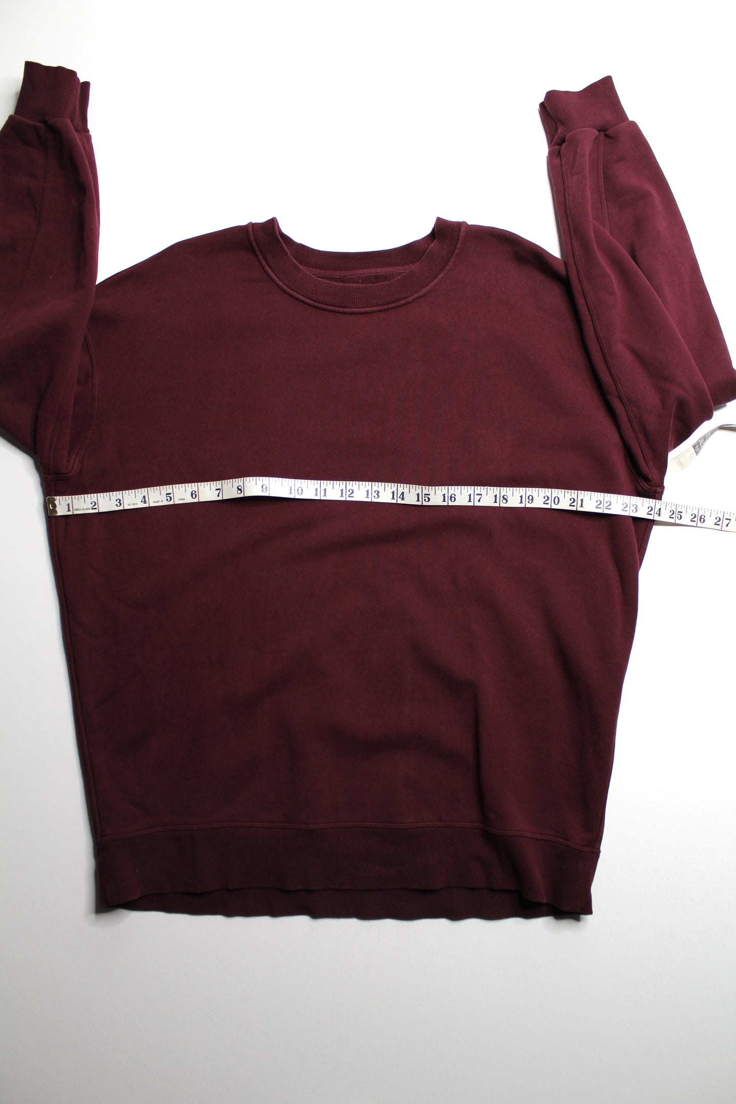 Lululemon maroon ‘perfectly oversized’ crew neck sweater, no size. fits like size 6 (oversized)
