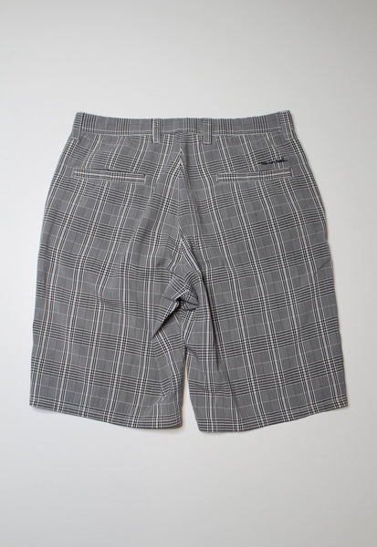 Mens Travis Mathew golf shorts, size 34 (price reduced: was $25)