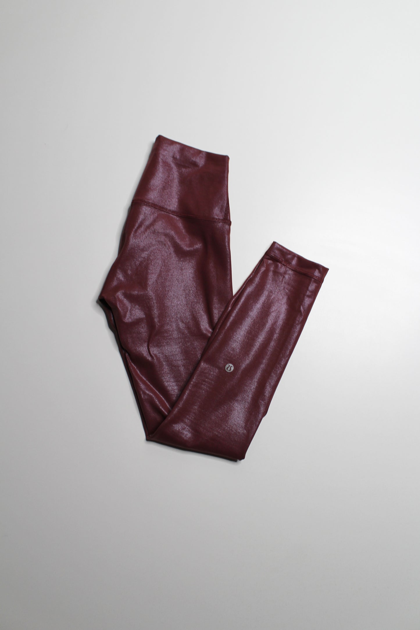 Lululemon ‘wunder train’ tight, size 4 (25")
