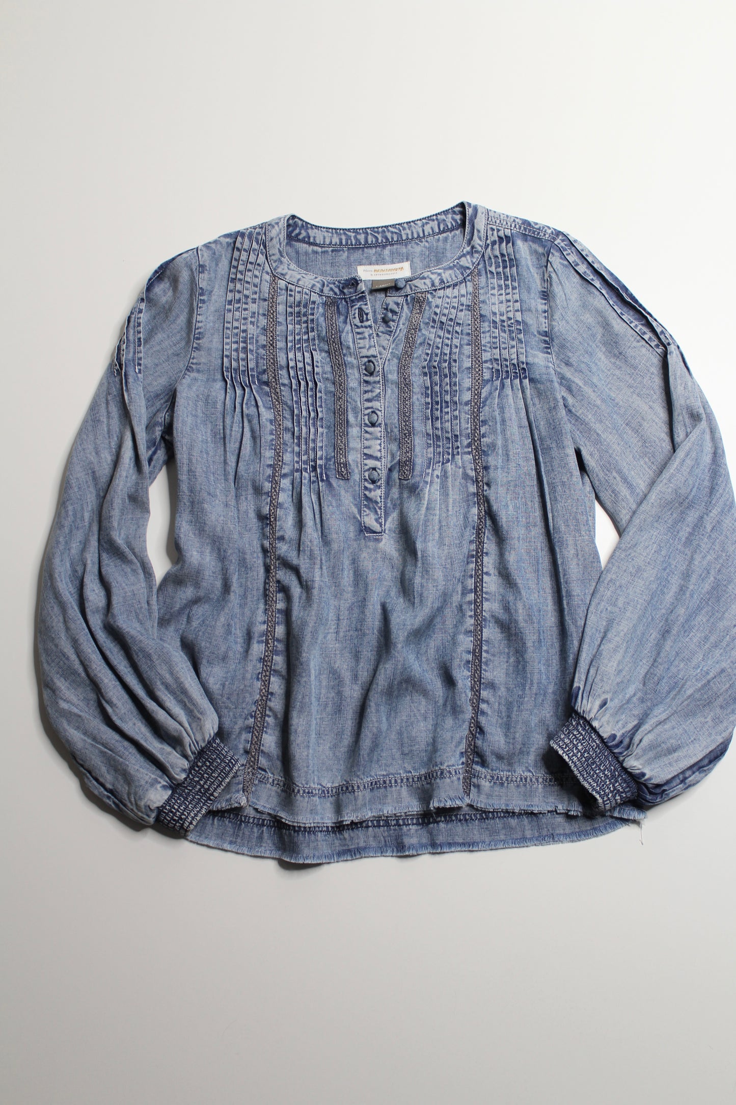 Anthropologie pilcro norah denim pintucked pullover blouse, size xs (loose fit) (additional 30% off)