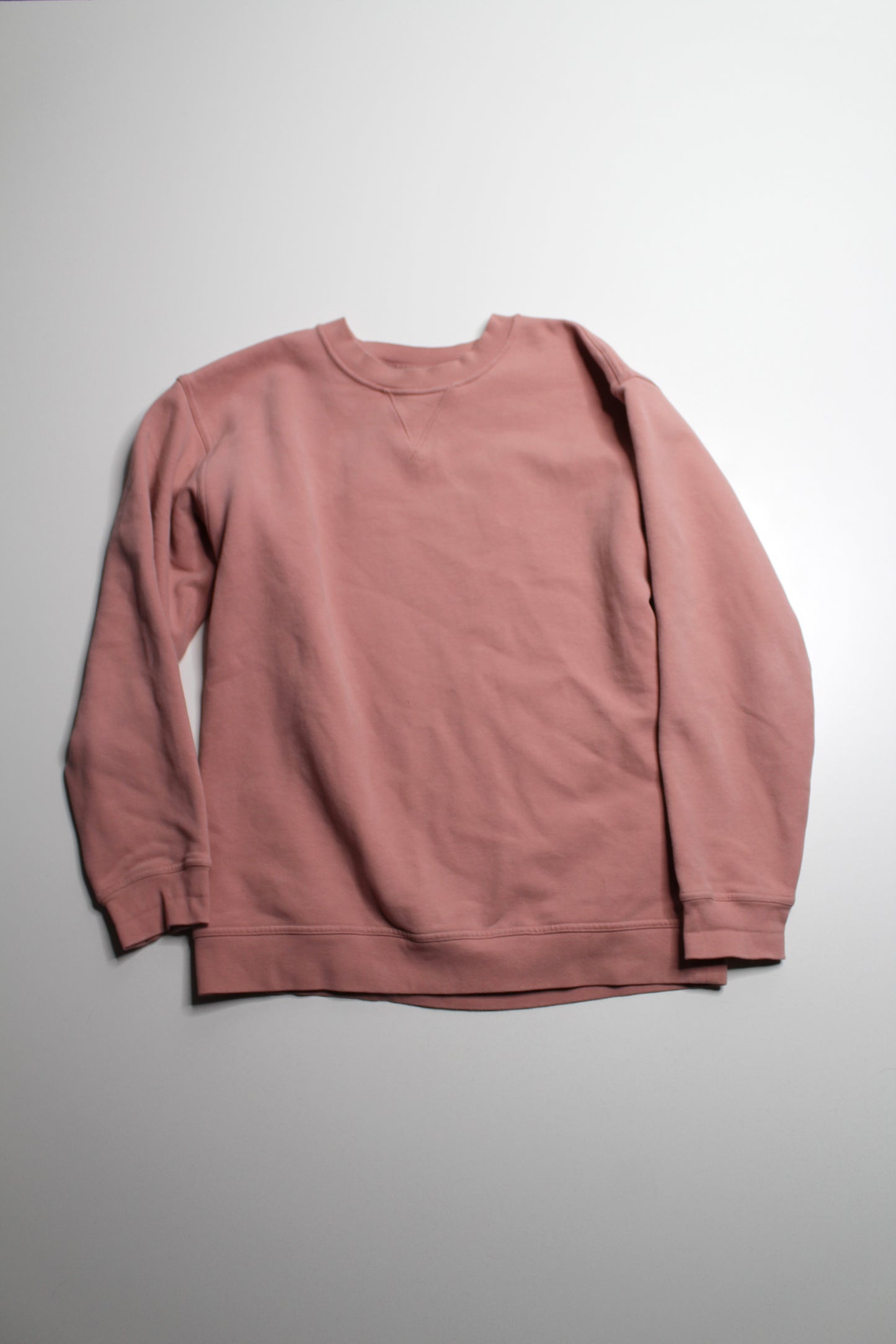 Lululemon ‘all yours crew’ sweater, no size. Fits like size 8