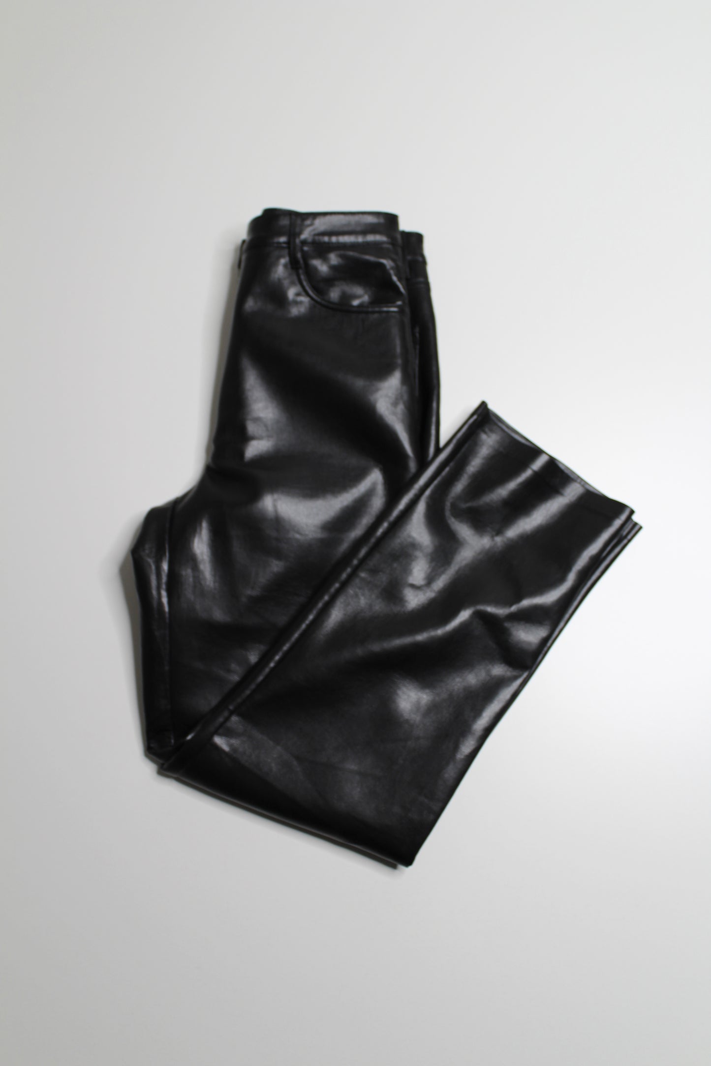 Aritzia wilfred black melina faux leather pant, size 8